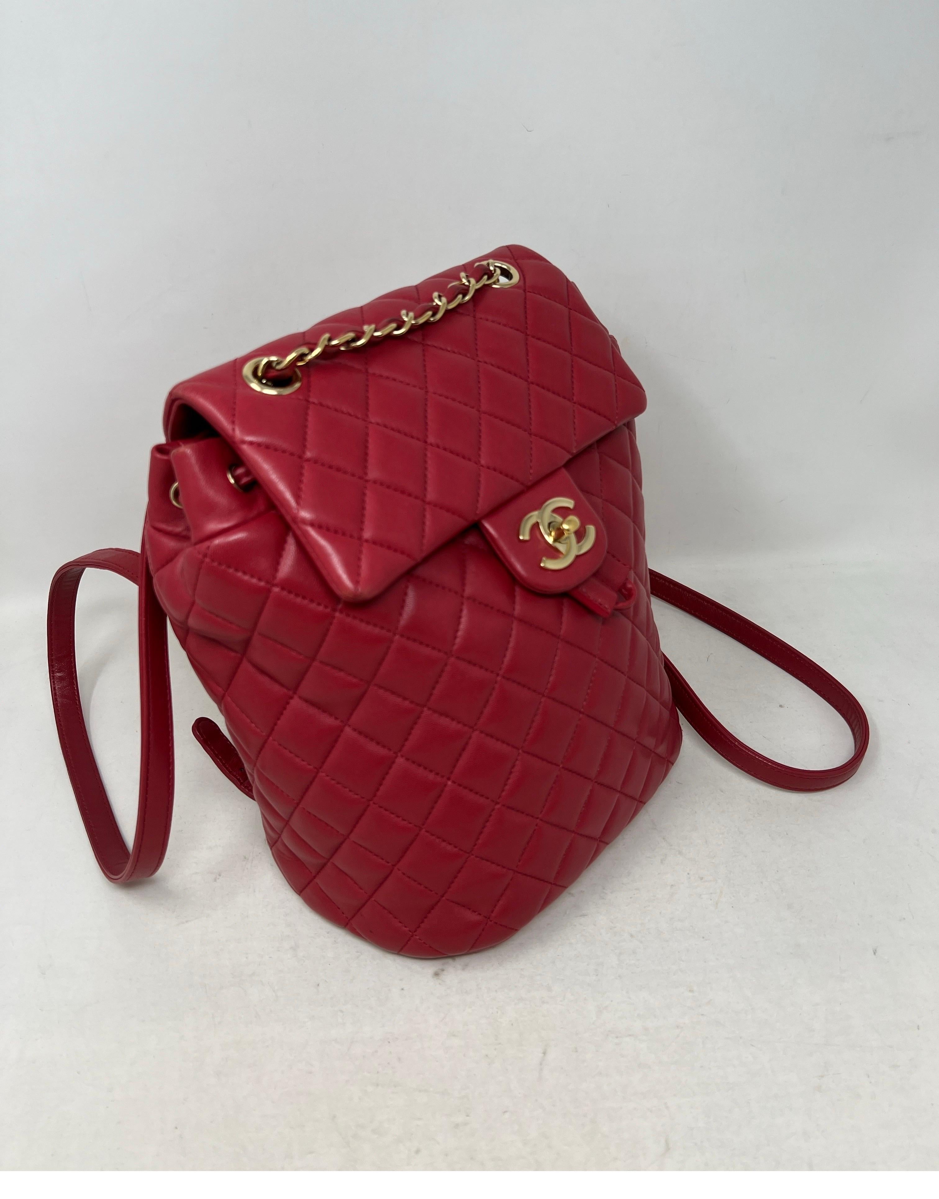 Rouge Sac à dos rouge de Chanel en vente