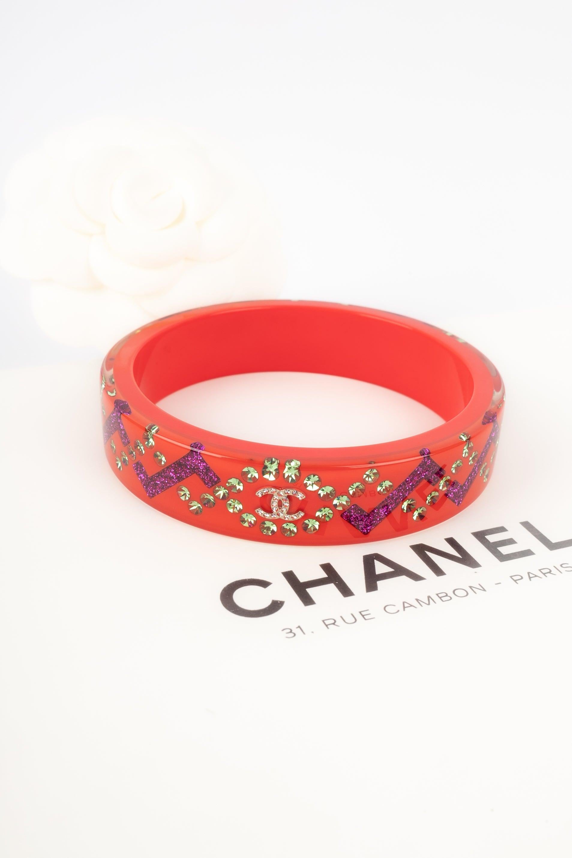 Chanel Red Bakelite Bracelet, 2018 5
