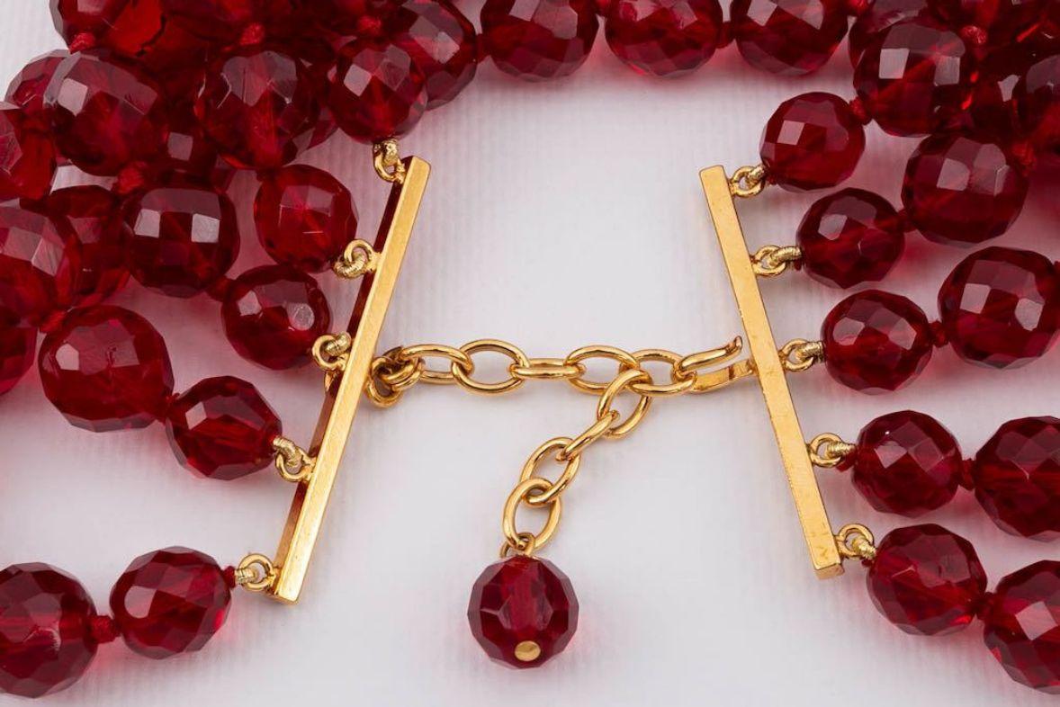 Chanel Red Beads Necklace in Gilded Metal For Sale 3