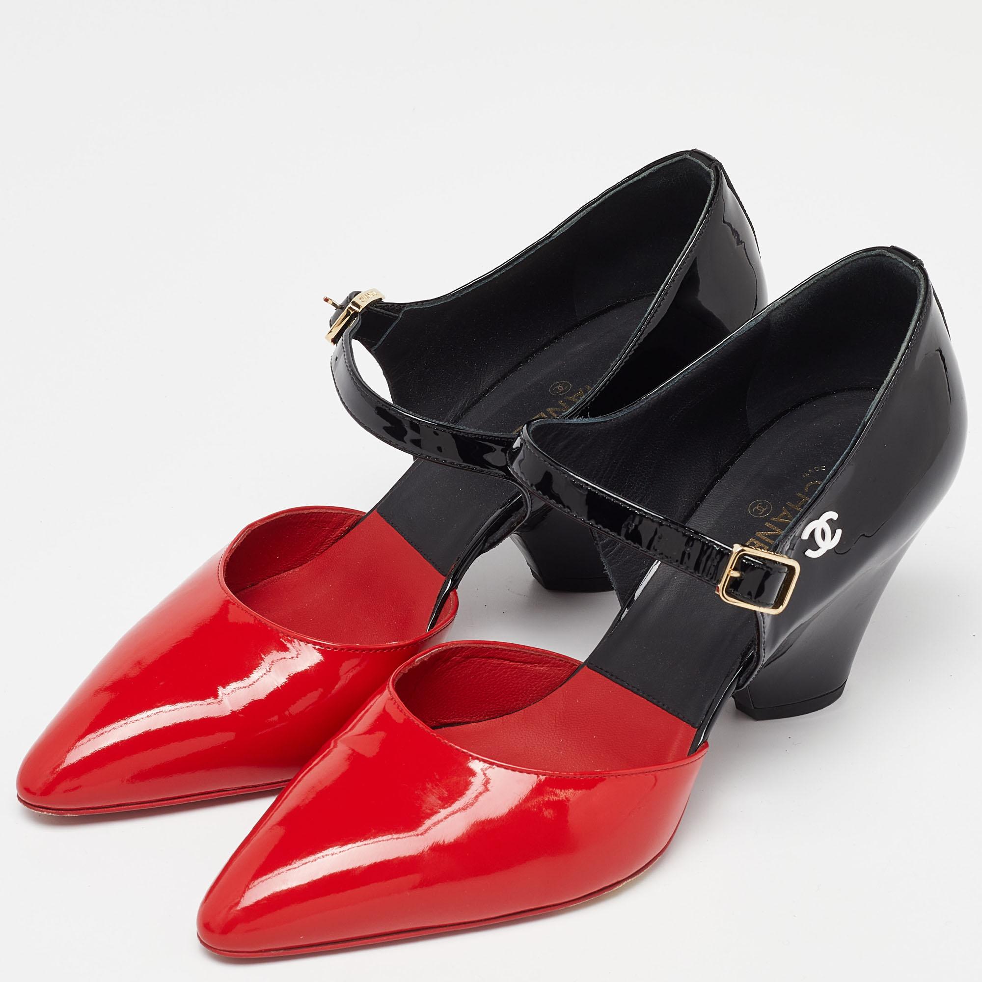 Make a chic style statement with these designer pumps. They showcase sturdy heels and durable soles, perfect for your fashionable outings!