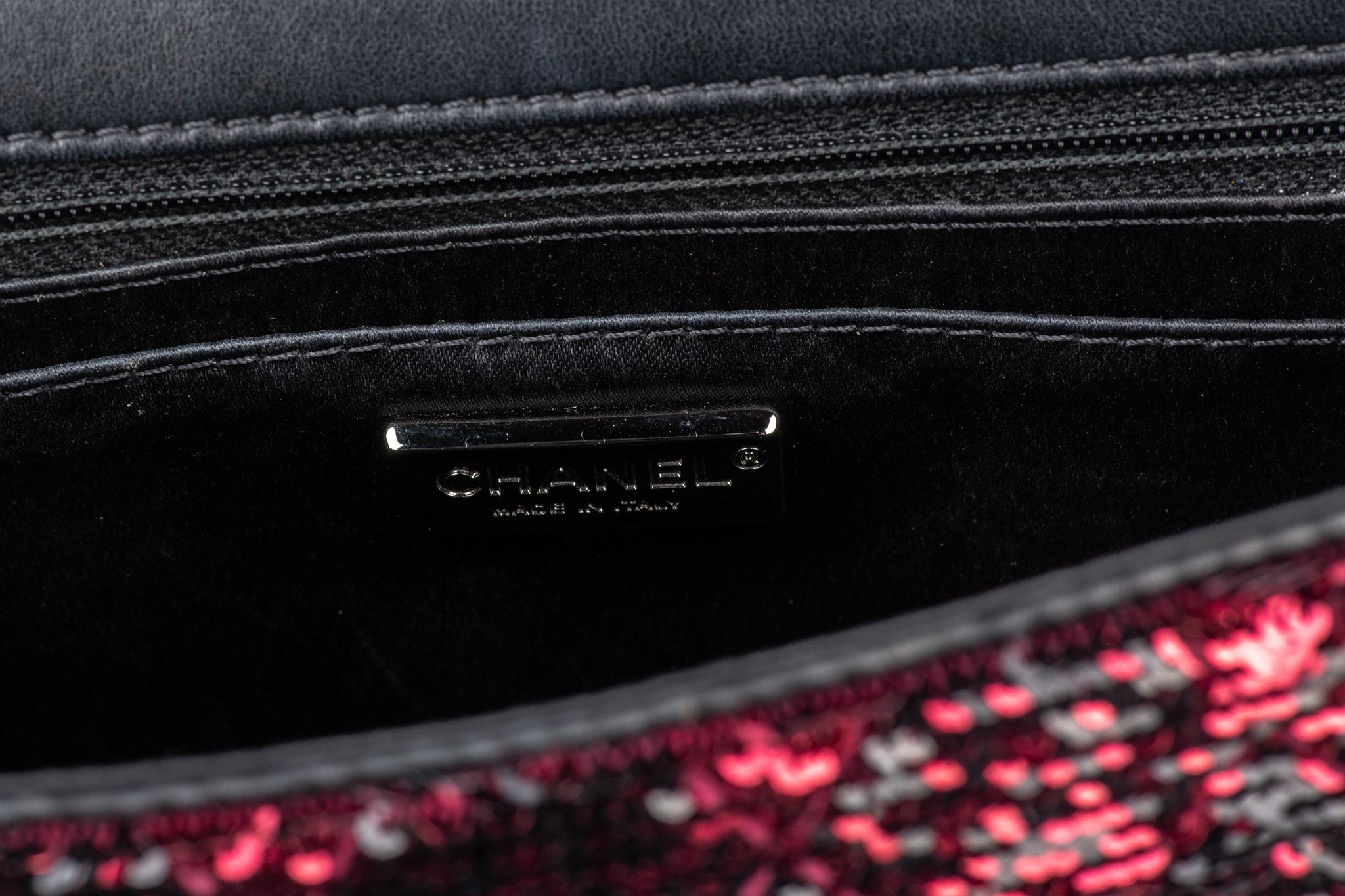 Chanel Red Black Sequins Single Flap Bag For Sale 9