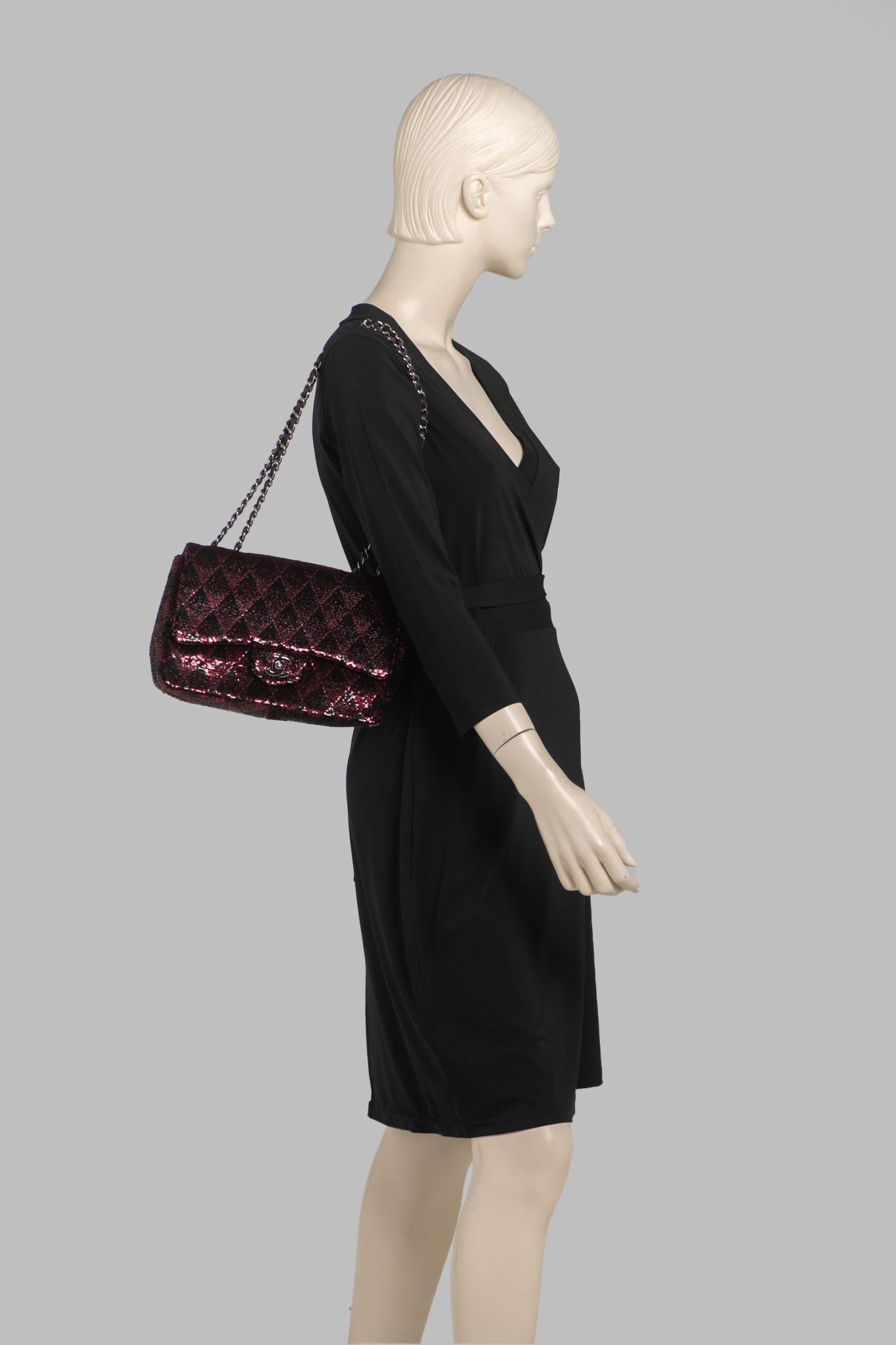Chanel Red Black Sequins Single Flap Bag For Sale 13