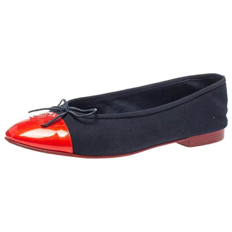 Chanel Red/Blue Canvas And CC Cap Toe Bow Ballet Flats Size 40 at 1stDibs