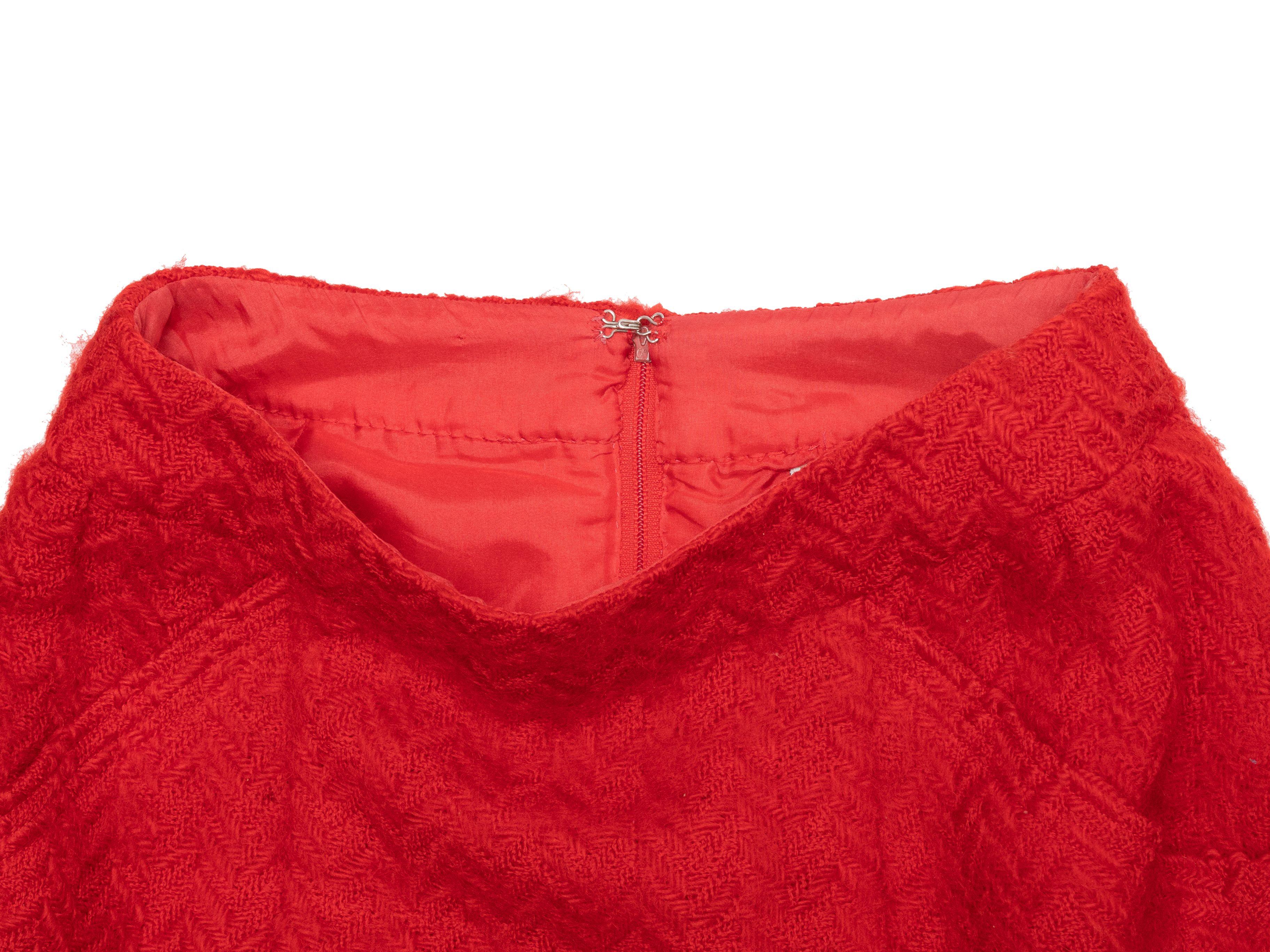Chanel Red Boutique Wool Herringbone Skirt In Good Condition In New York, NY