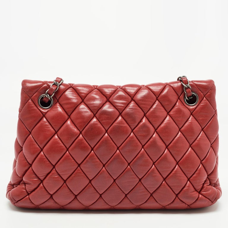 Chanel Red Bubble Quilted Leather Flap Shoulder Bag For Sale at 1stDibs