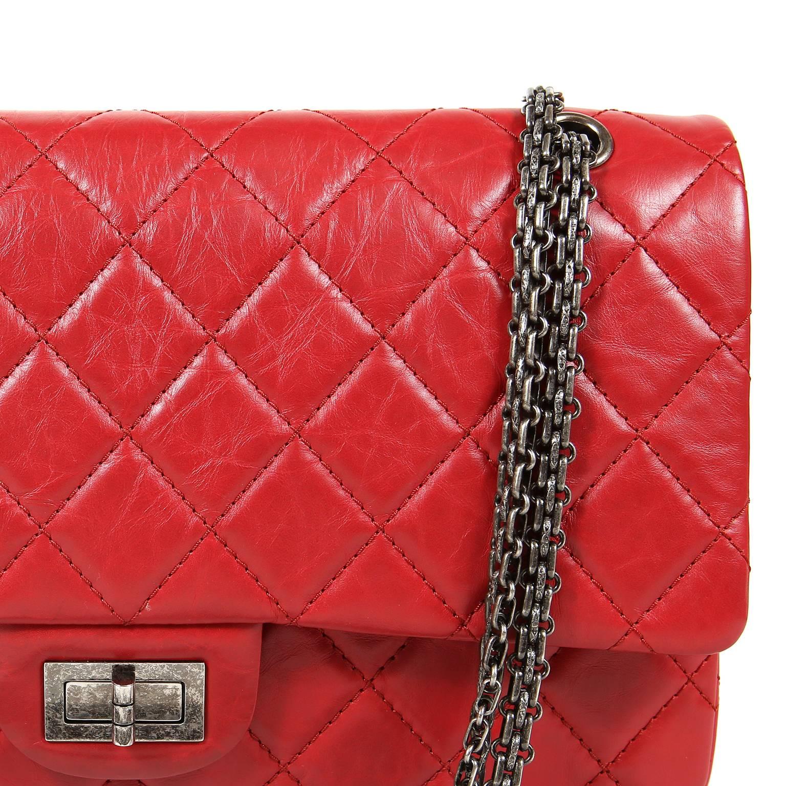 Chanel Red Calfskin 2.55 Reissue Flap Bag- 227 size In Excellent Condition In Palm Beach, FL