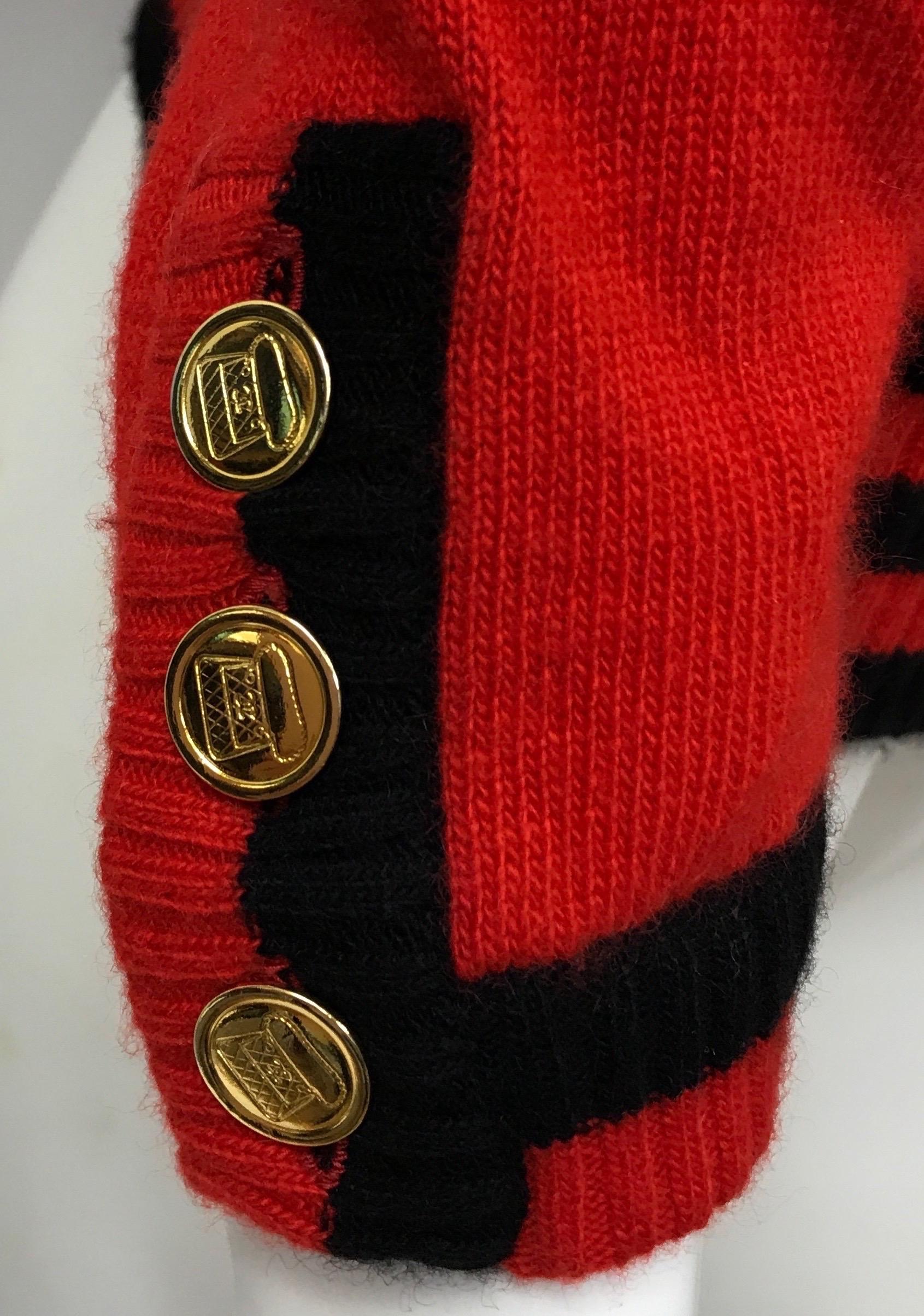 Chanel Red Cashmere Cardigan w/ Navy Trim-44 In Excellent Condition In West Palm Beach, FL