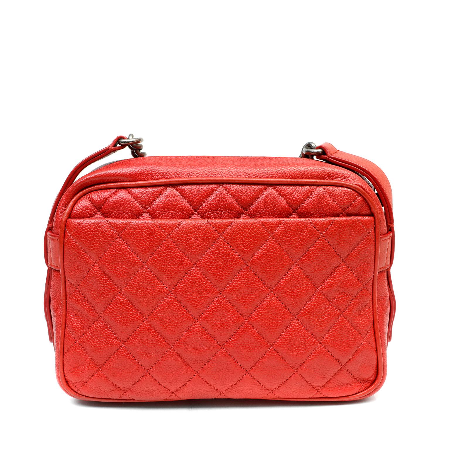 Women's Chanel Red Caviar Leather Crossbody Bag For Sale