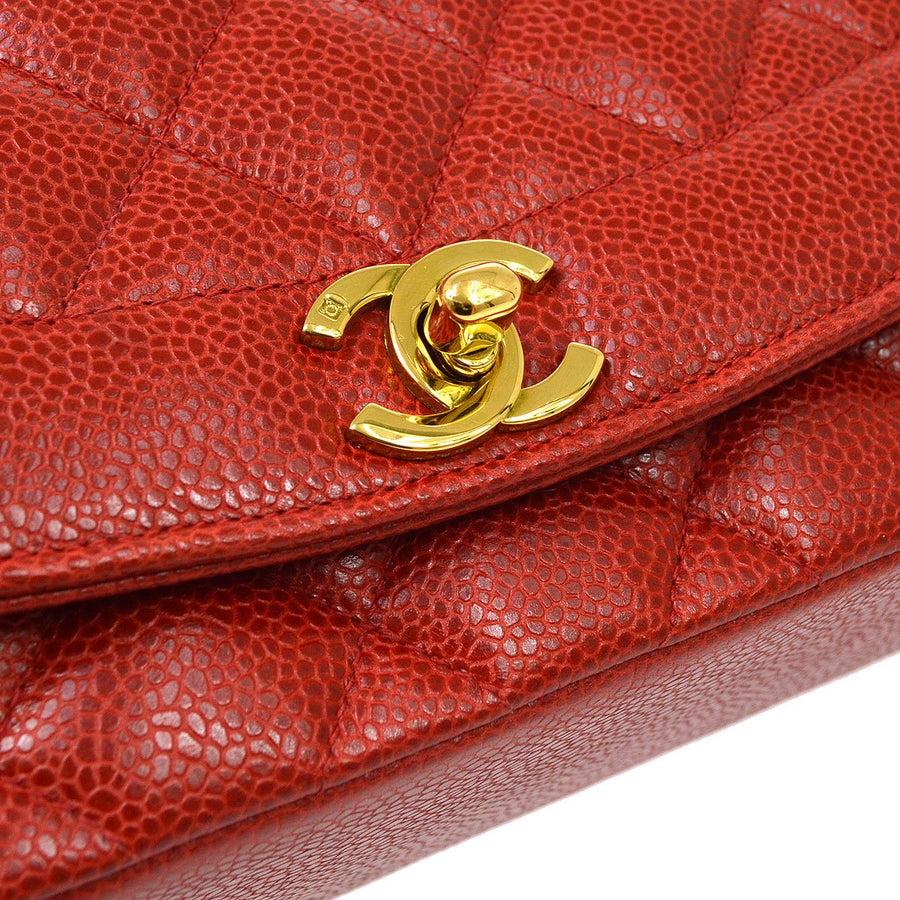 Pre-Owned Vintage Condition
From 1994 Collection
Caviar Leather
Gold Tone Hardware
Leather Lining 
Measures 9.75