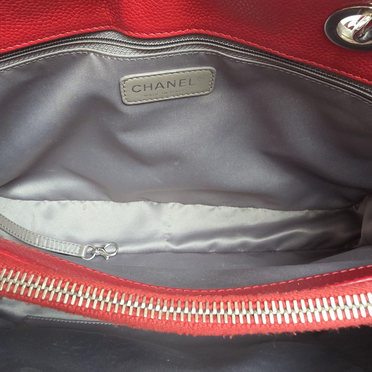 Chanel Red Caviar Leather GST Bag For Sale 15