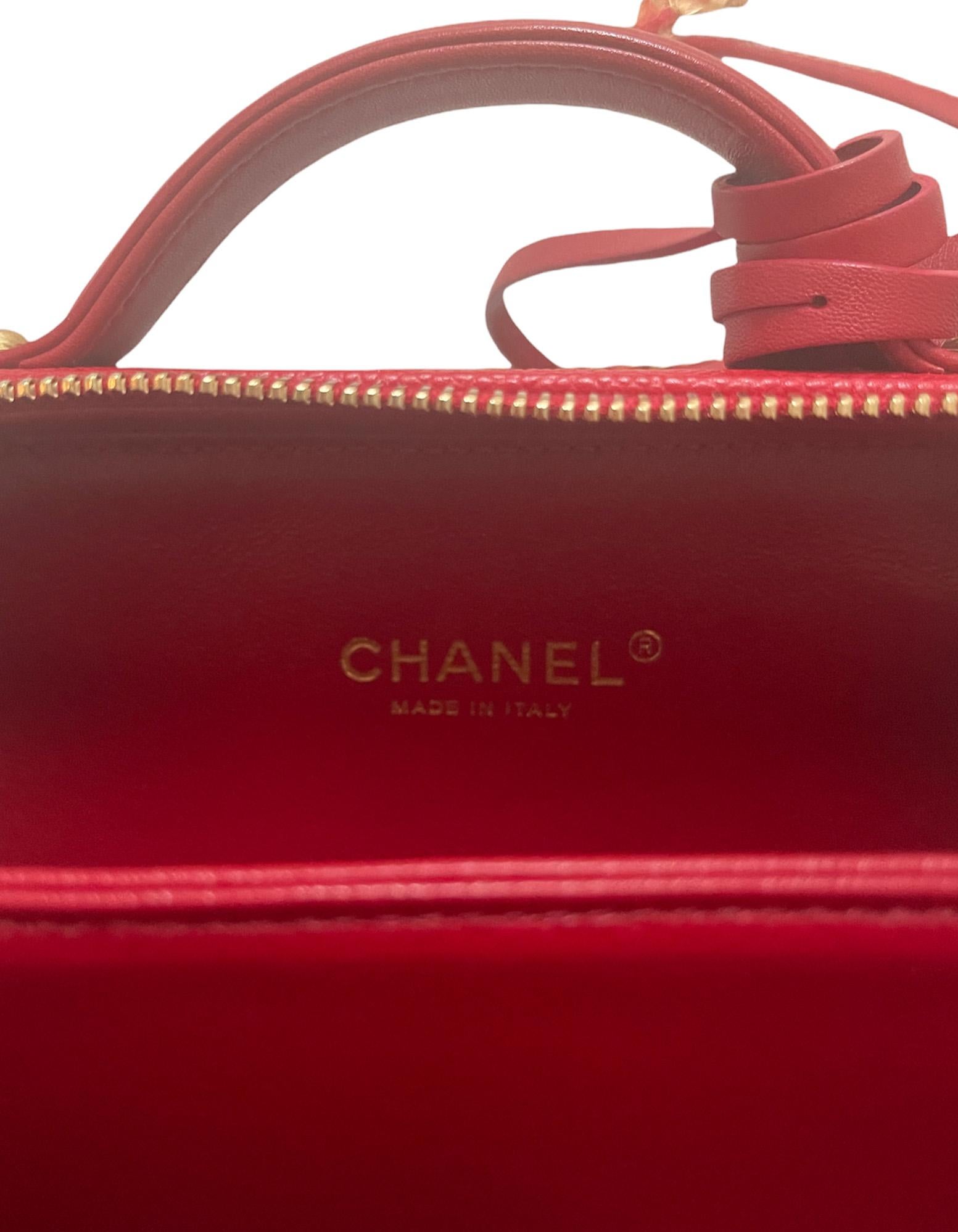 Chanel Red Caviar Leather Quilted Small CC Filigree Vanity Case Crossbody Bag 1