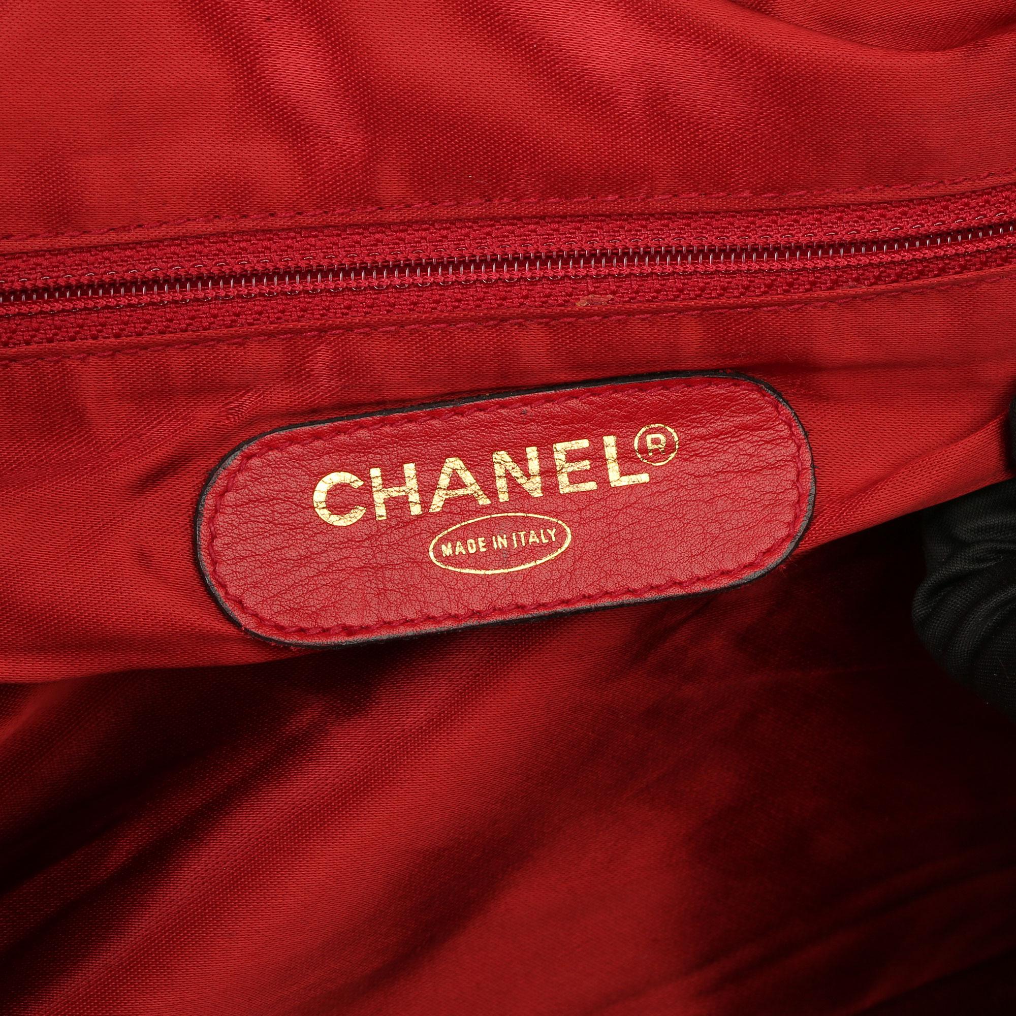 Chanel Red Caviar Leather Vintage Boston 50  3