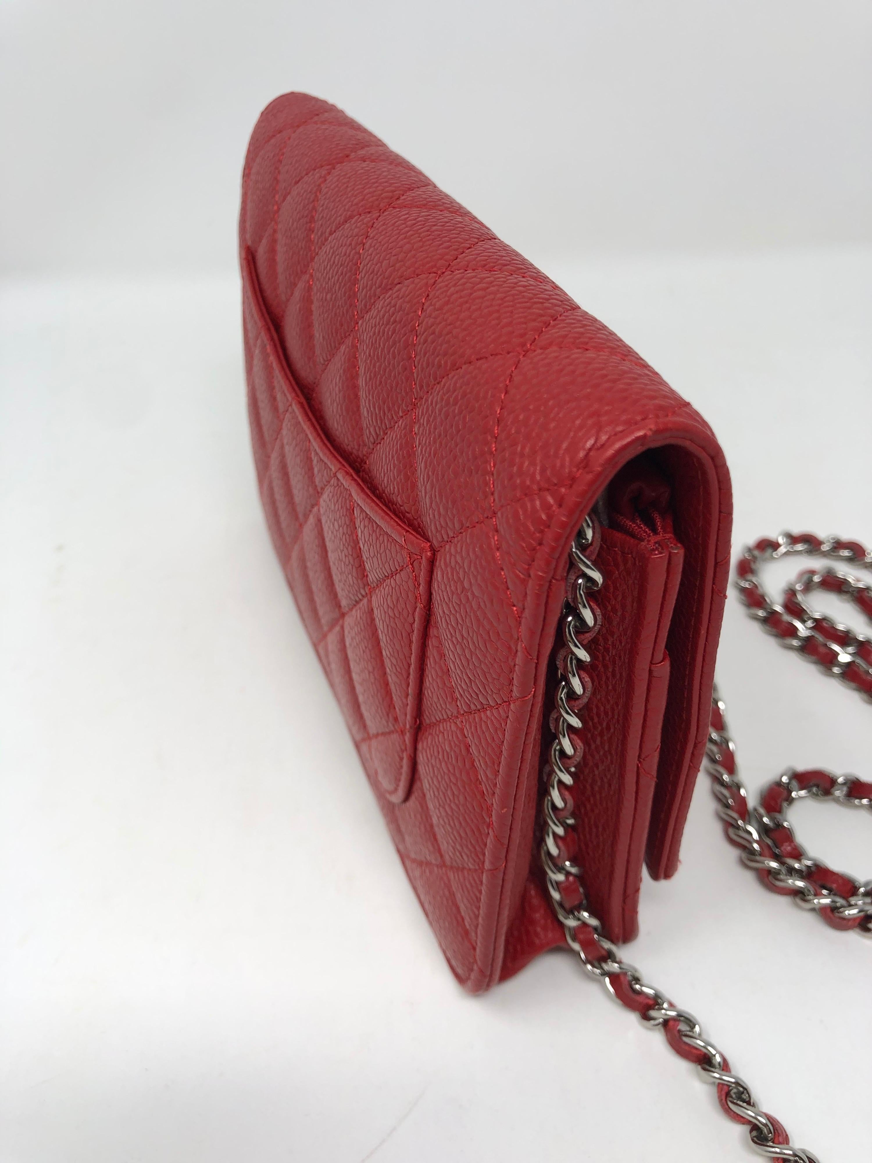 Chanel Red Caviar Wallet On A Chain Bag In Excellent Condition In Athens, GA