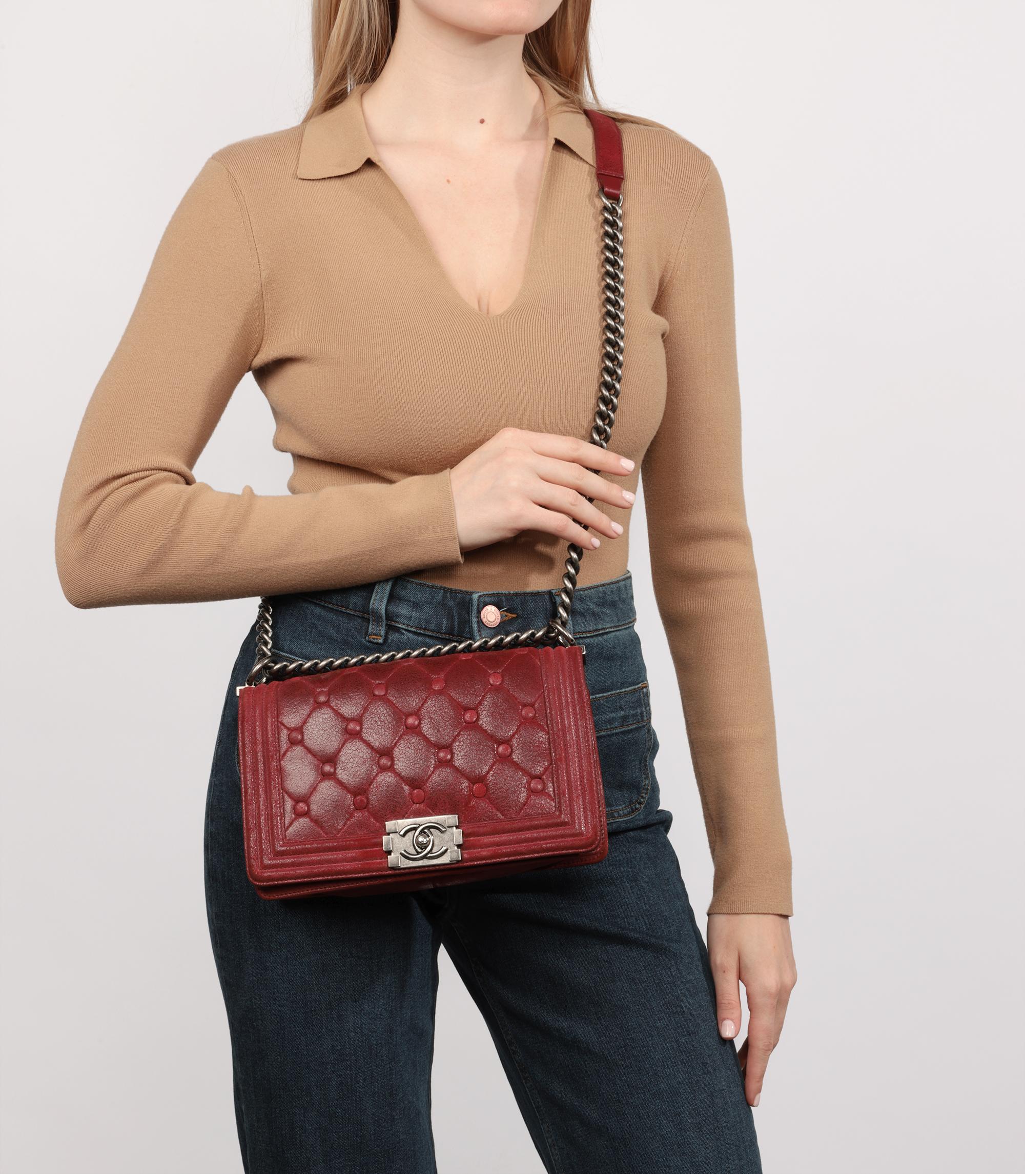 Chanel  Red Chesterfield Padding Distressed Goatskin Leather Celtic Medium Le Boy Bag 

Product Details
Xupes Ref: CB924
Brand: Chanel 
Model: Celtic Medium Le Boy Bag 
Type: Shoulder, Crossbody
Serial Number: 18254108
Age: 2013
Accompanied By: