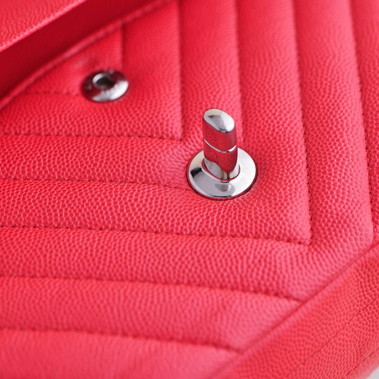Chanel Red Chevron Caviar Medium Classic Double Flap Bag For Sale 7