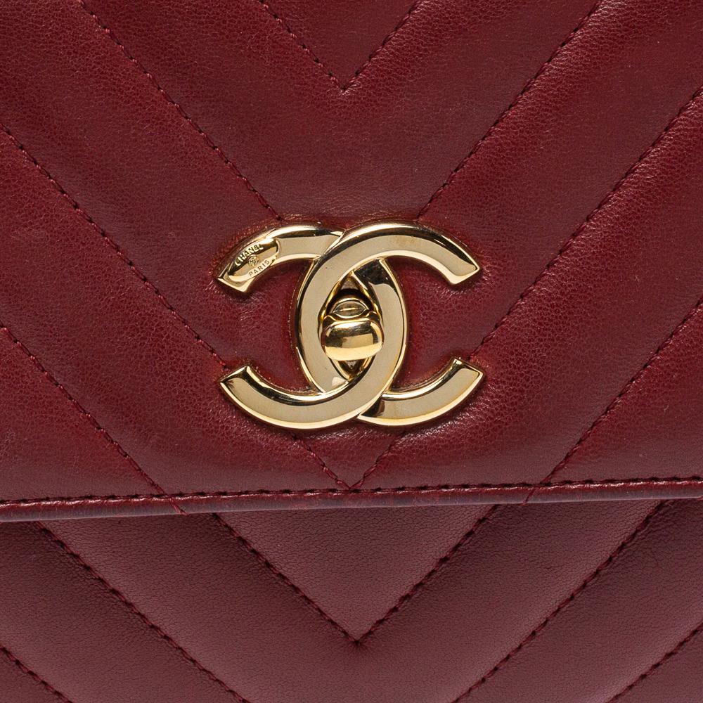 Chanel Red Chevron Leather CC Trendy Flap Bag 4
