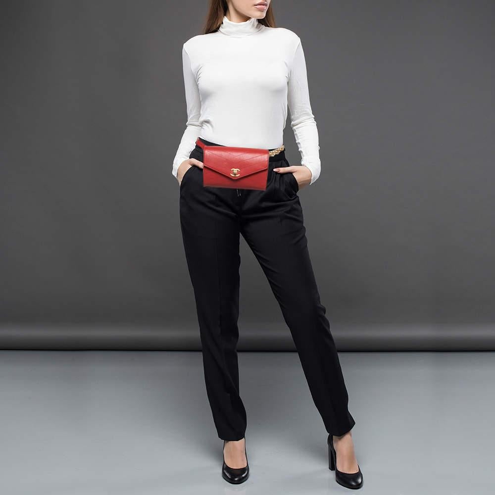 Chanel Red Chevron Leather Coco Waist Belt Bag In New Condition In Dubai, Al Qouz 2