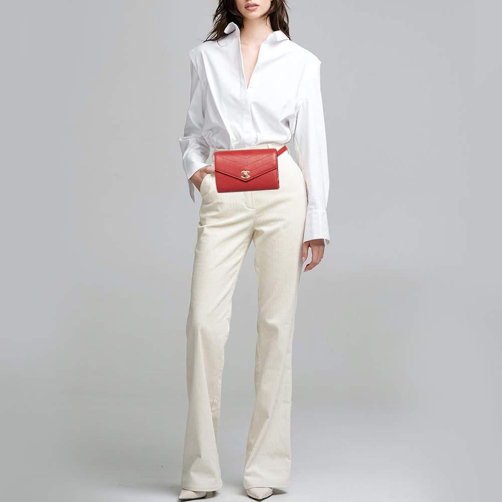 Chanel Red Chevron Leather Coco Waist Belt Bag In New Condition For Sale In Dubai, Al Qouz 2