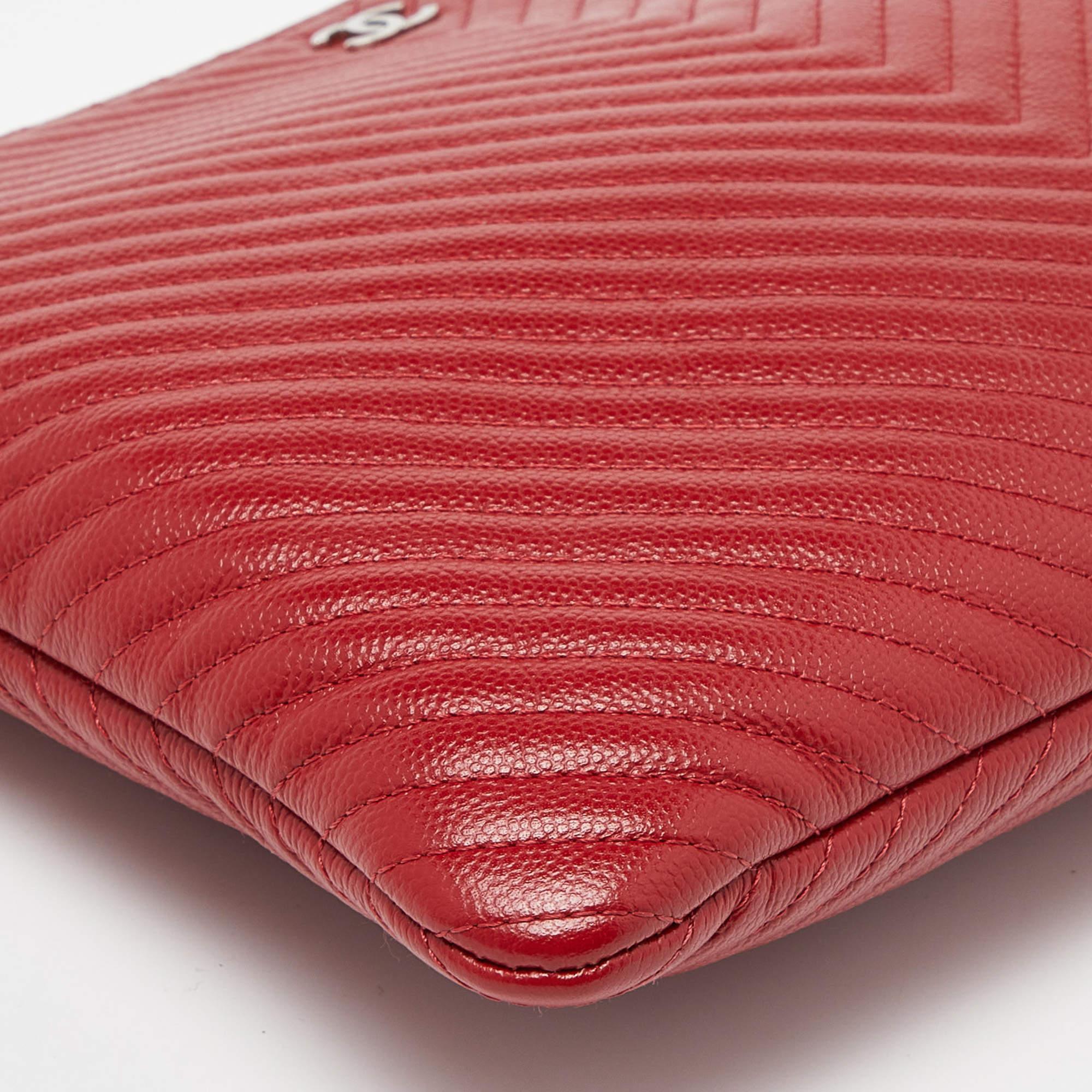 Chanel Red Chevron Quilted Caviar Leather Medium O'Case Pouch 4