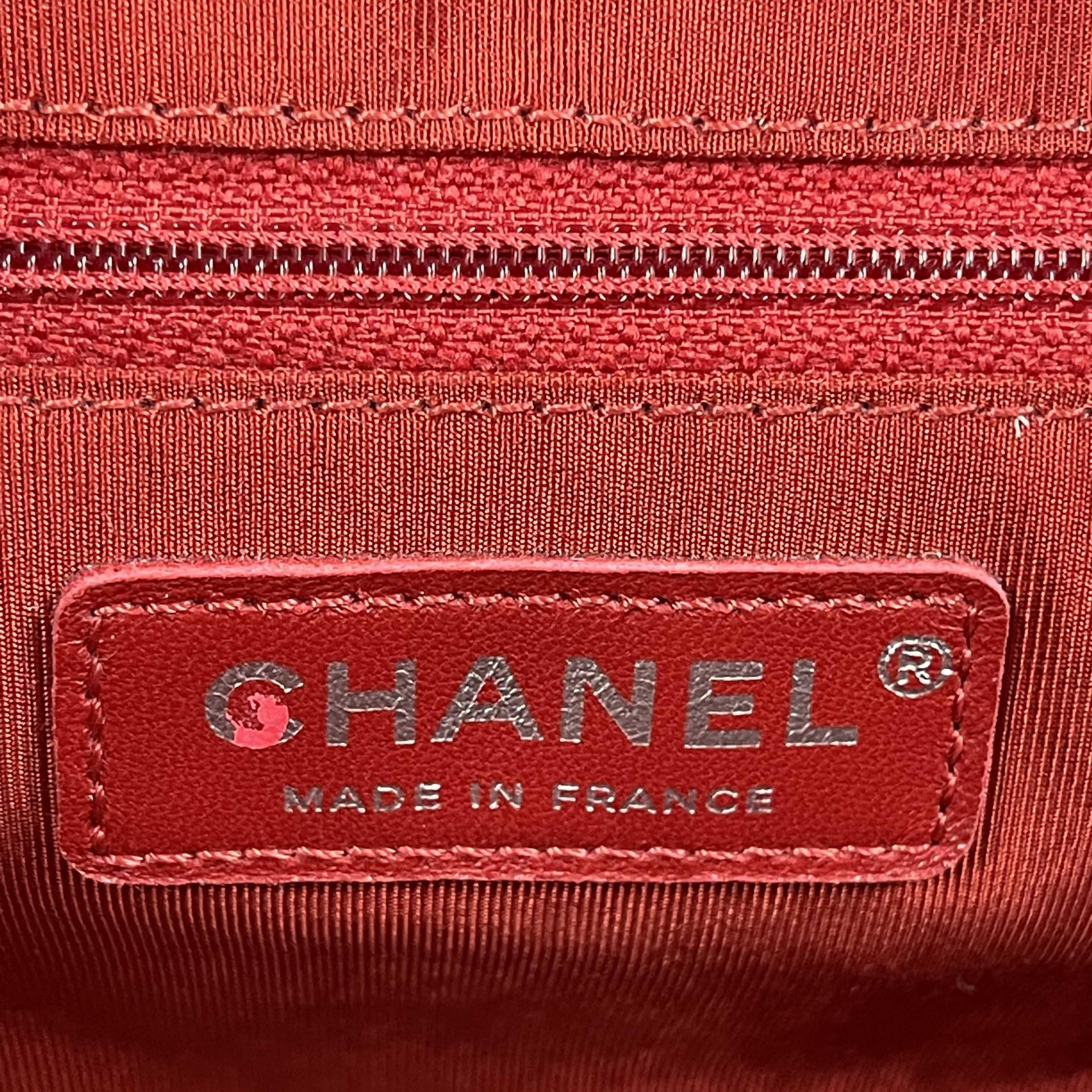 CHANEL Red Crinkled Leather Boy Chain Flap Bag / Silver-Aged  Shoulder Bag 5