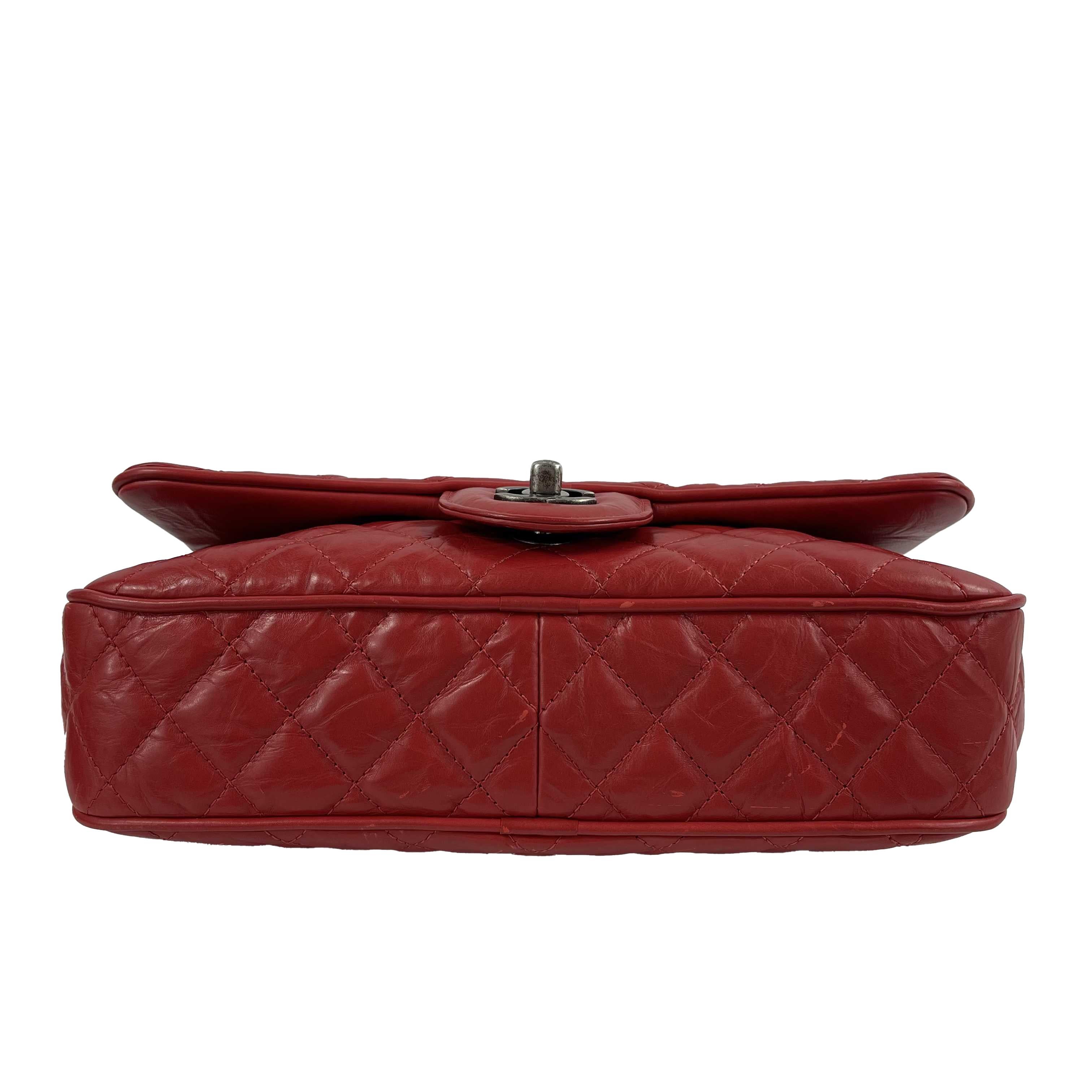 chanel boy red caviar