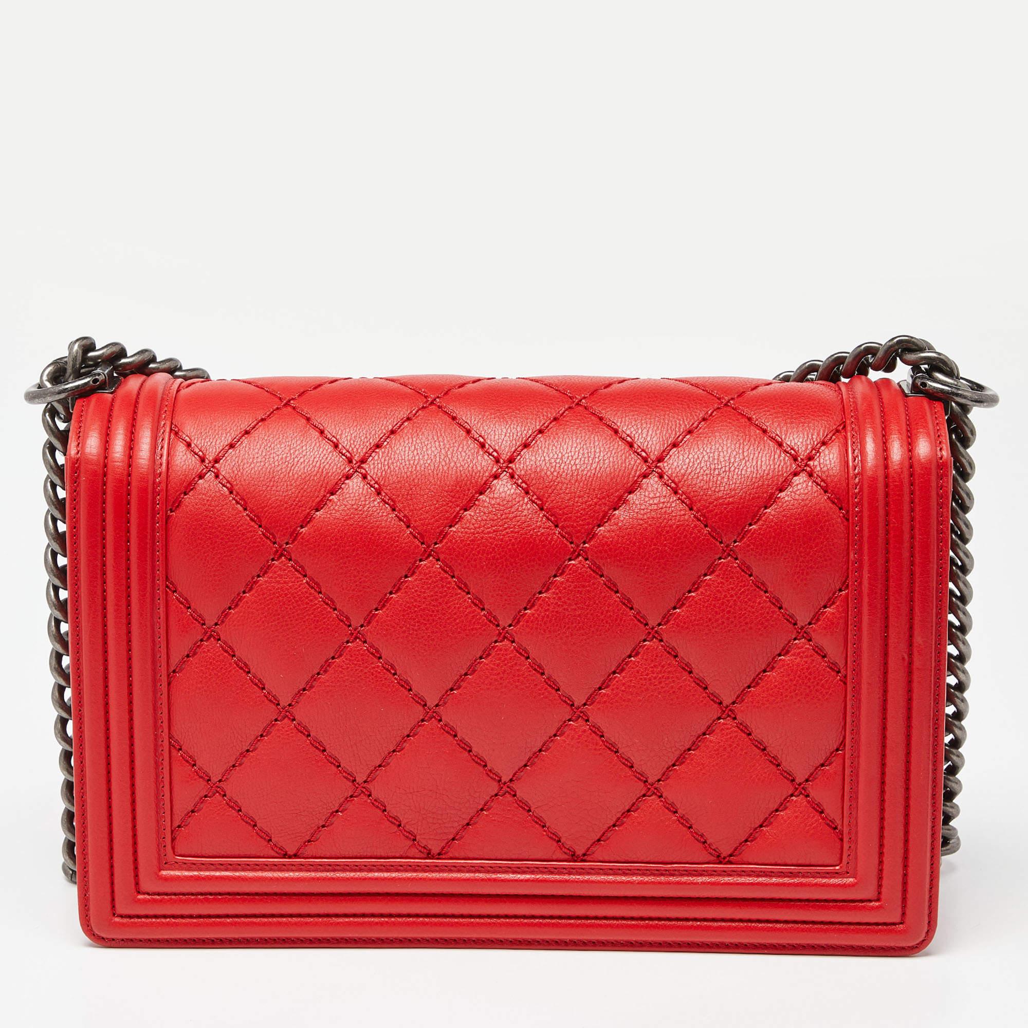 Chanel Red Diamond Stitch Quilted Leather New Medium Boy Bag 1