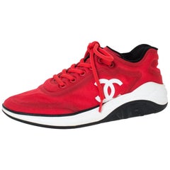 Chanel Zapatillas con cordones CC de tela roja Talla 37