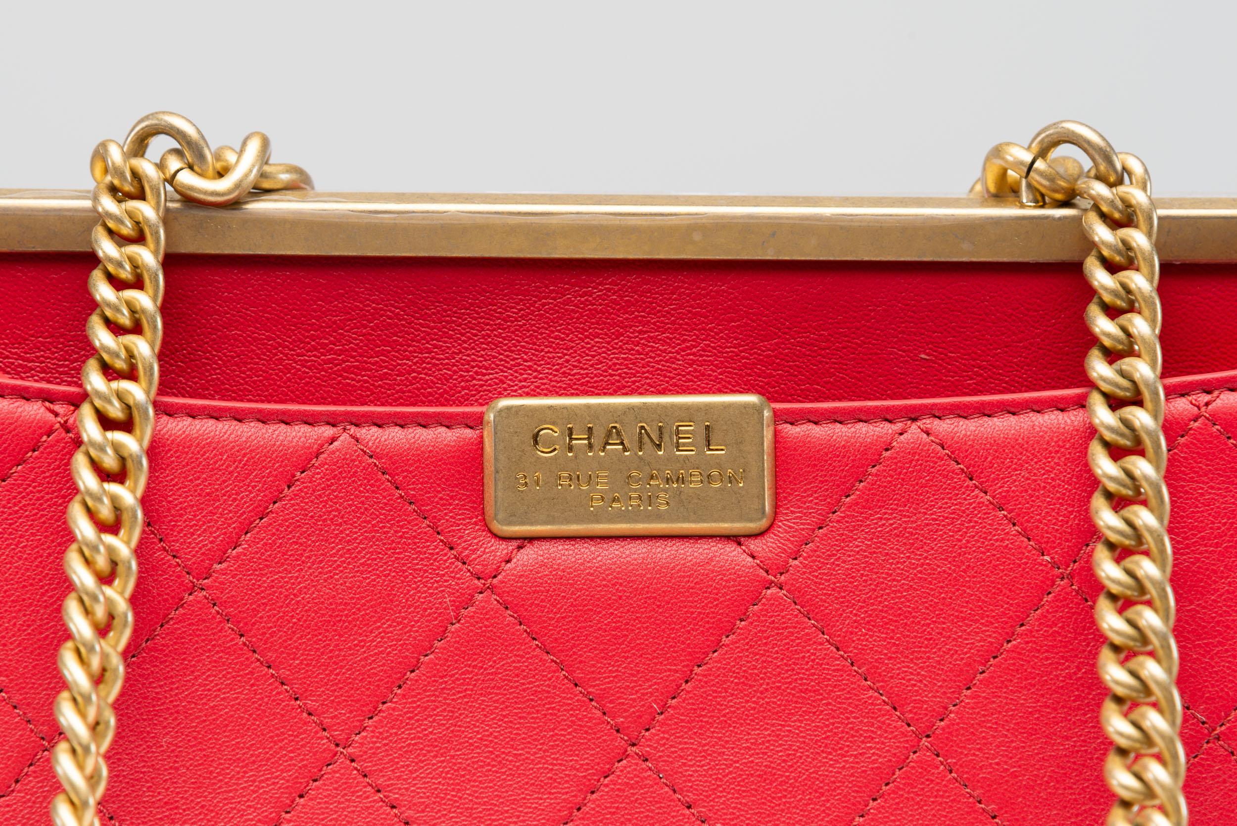 Chanel Red Flap Bag Gold-Brushed Hardware Rare 5