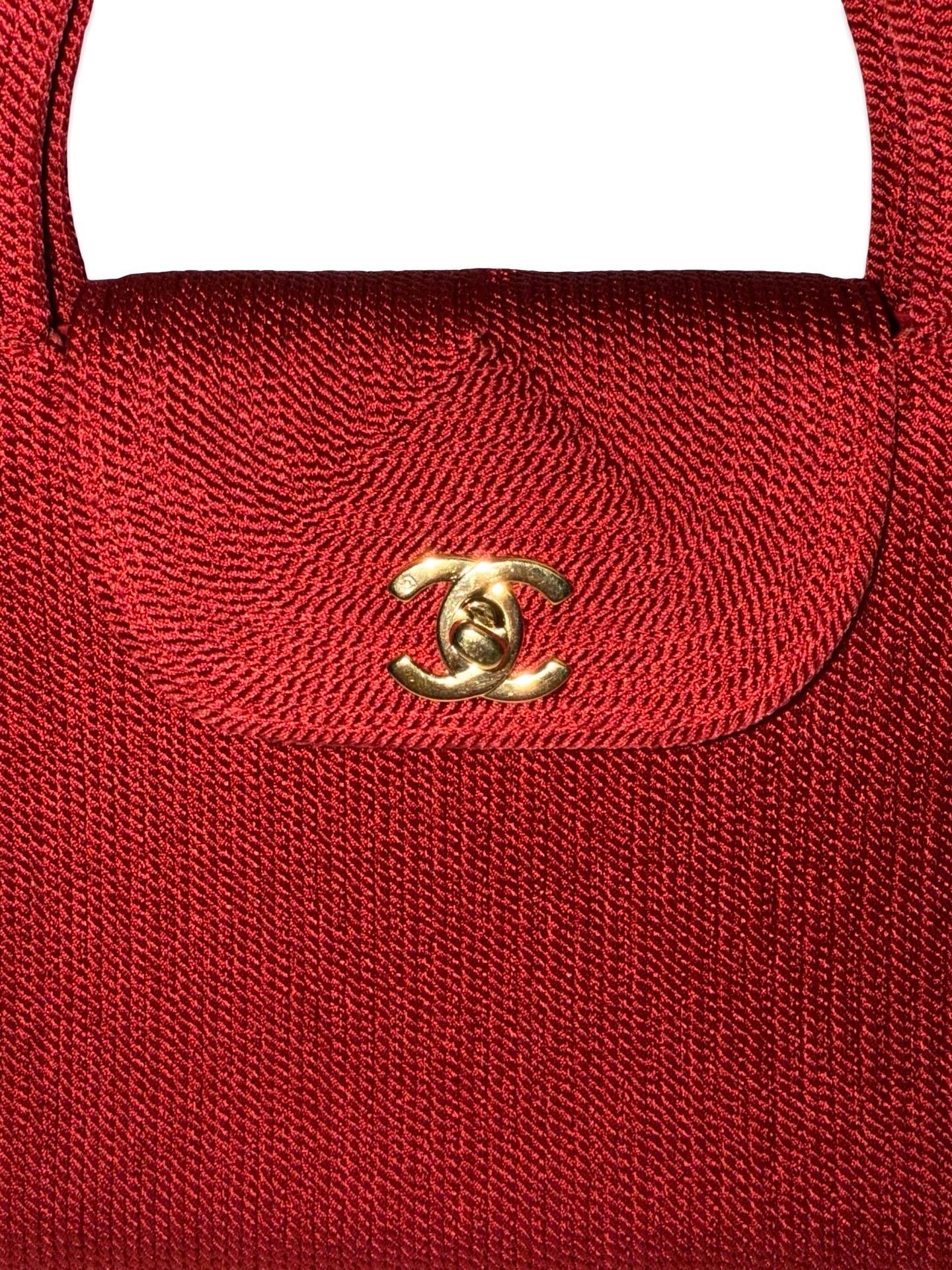 Rosso Borsa Chanel red kelly in vendita