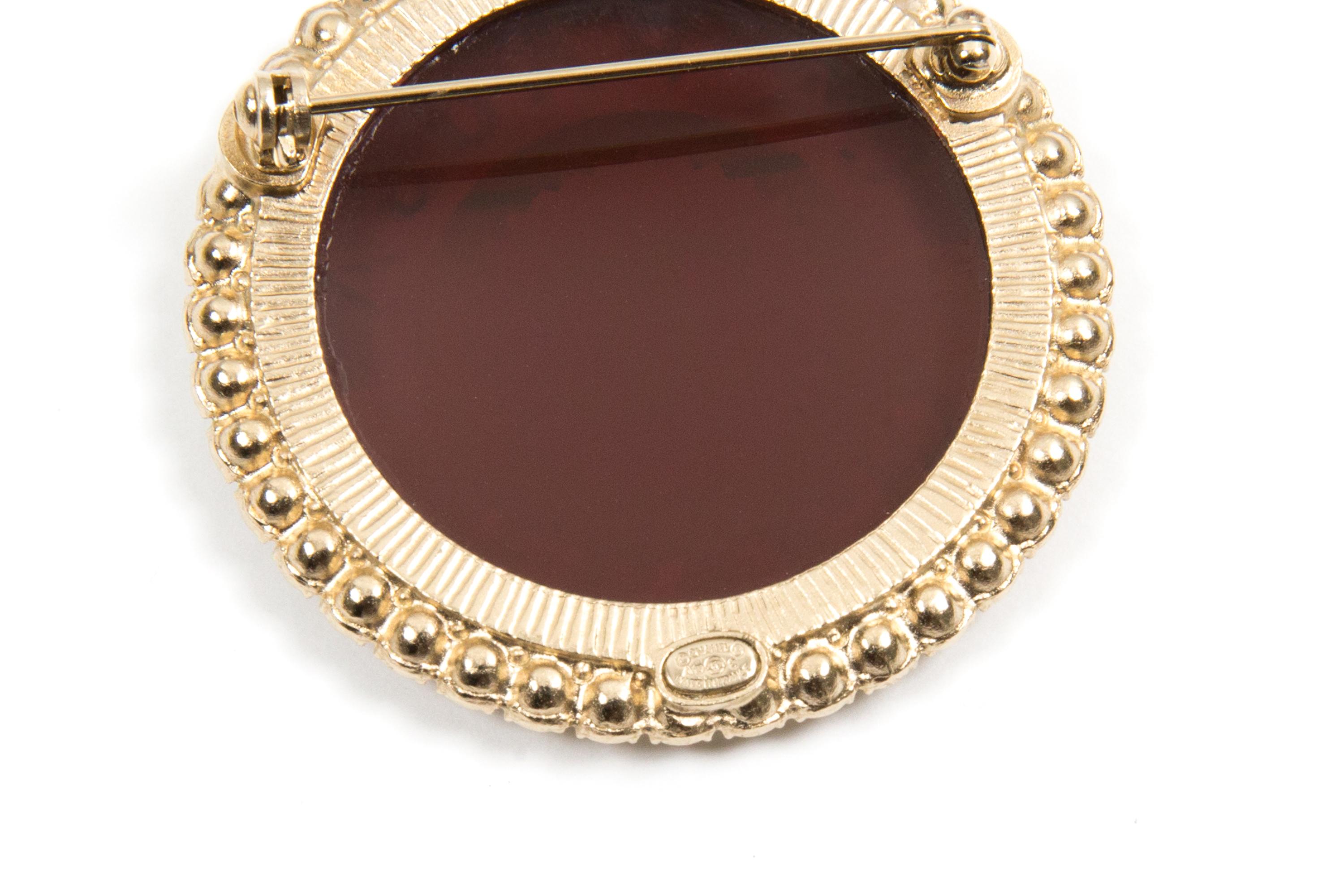Women's Chanel Red La Pausa Brooch For Sale