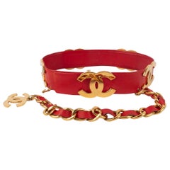 Chanel, Gürtel aus rotem Lammfell, 1992
