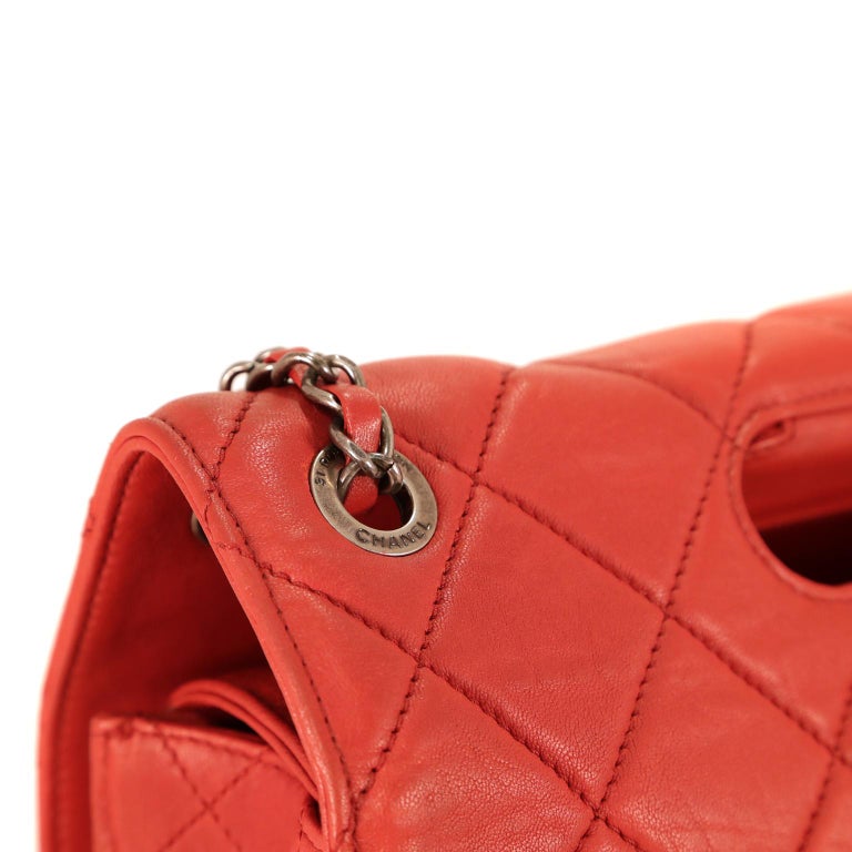 Chanel Red Lambskin Paris Byzance Takeaway Flap Bag In Excellent Condition For Sale In Palm Beach, FL