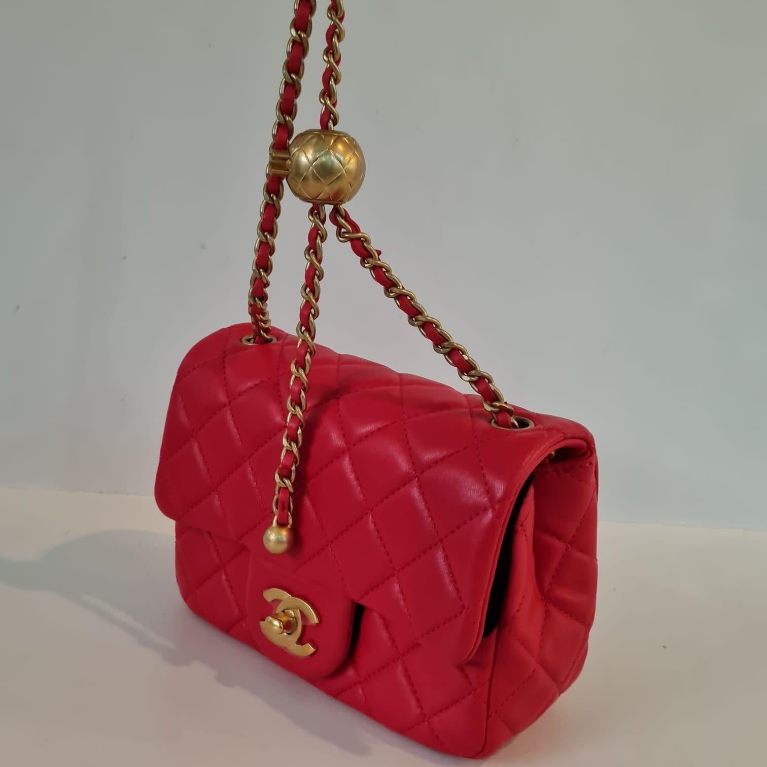 Women's or Men's Chanel Red Lambskin Quilted Mini Square Pearl Crush Flap Bag For Sale