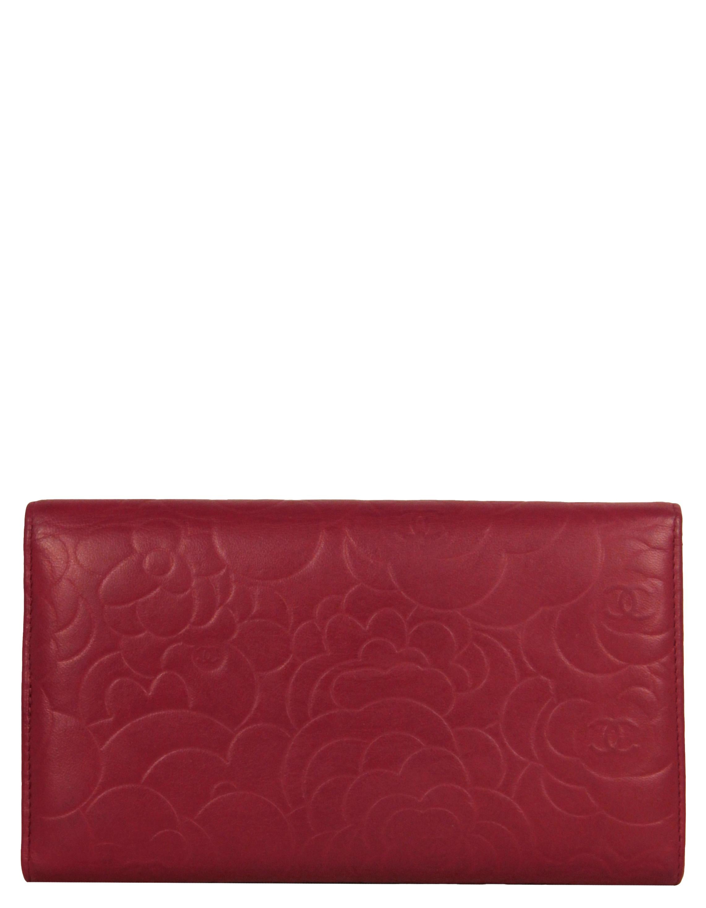 Chanel Red Leather Camelia Embossed Wallet In Good Condition In New York, NY