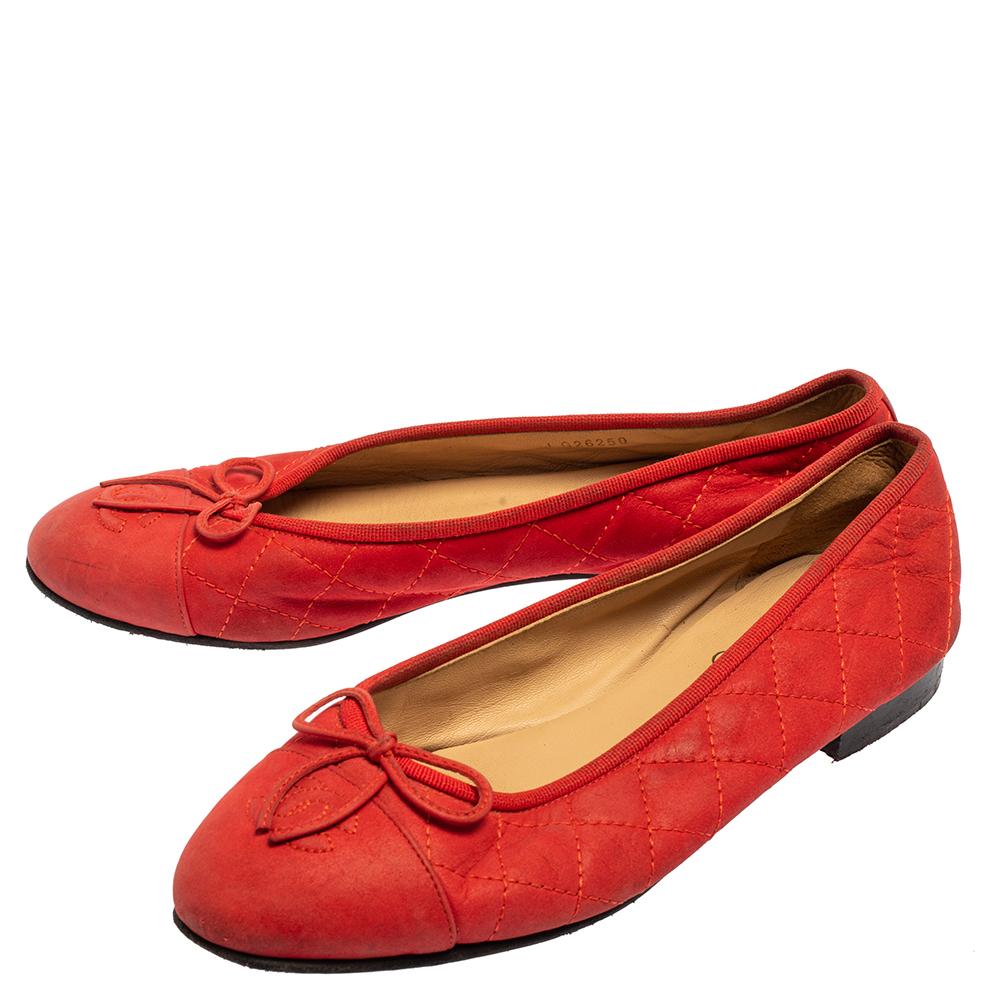 Women's Chanel Red Leather CC Cap Toe Bow Ballet Flats Size 37