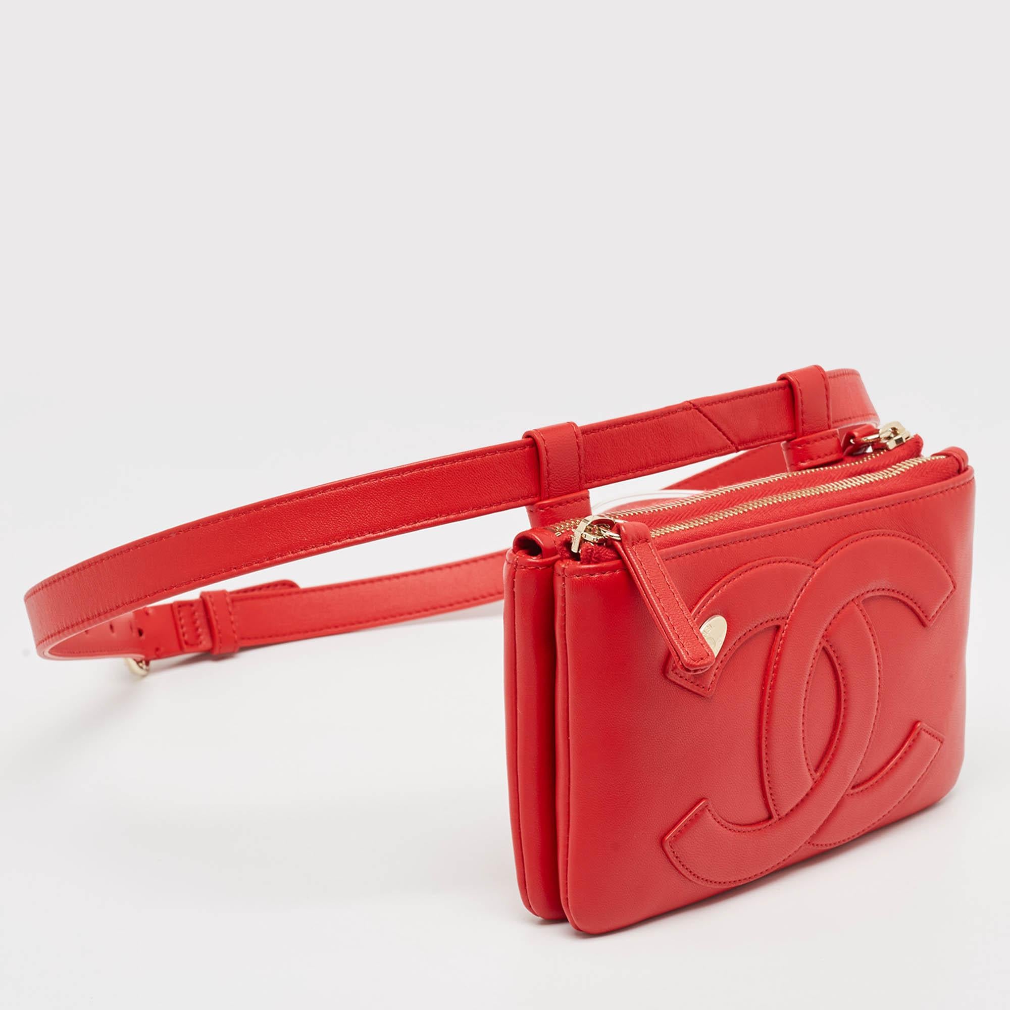 Chanel Red Leather CC Mania Waist Bag In Excellent Condition For Sale In Dubai, Al Qouz 2