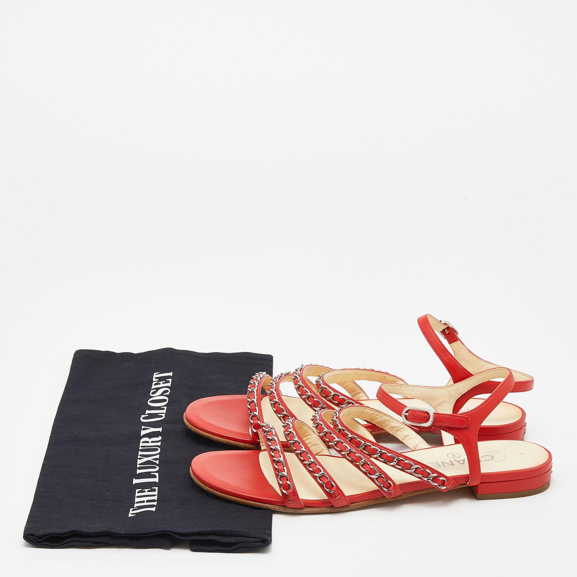 Chanel Red Leather Chain Detail Strappy Flat Sandals Size 39.5 2