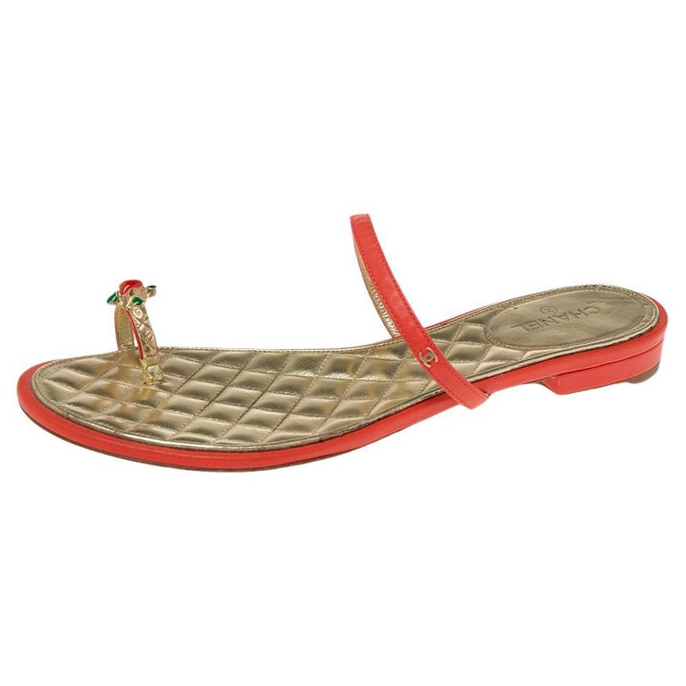 Chanel Red Leather Enamel Embellished Toe Ring Flat Sandals Size 39 For