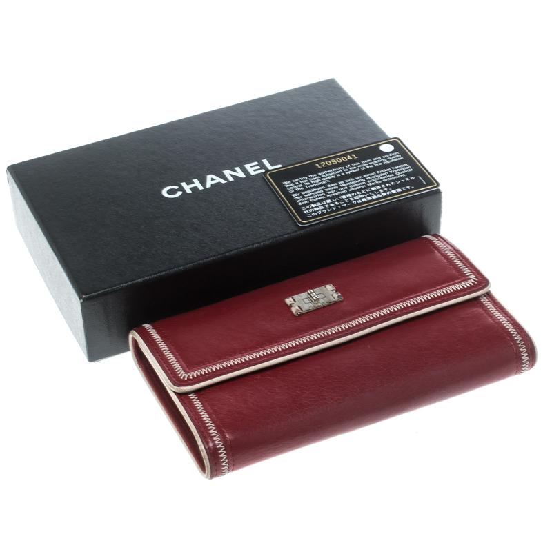 Chanel Red Leather Reissue Continental Wallet 6