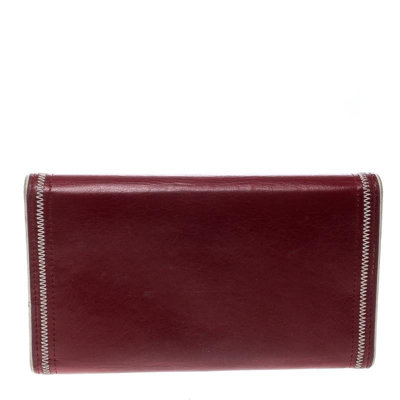 Brown Chanel Red Leather Reissue Continental Wallet