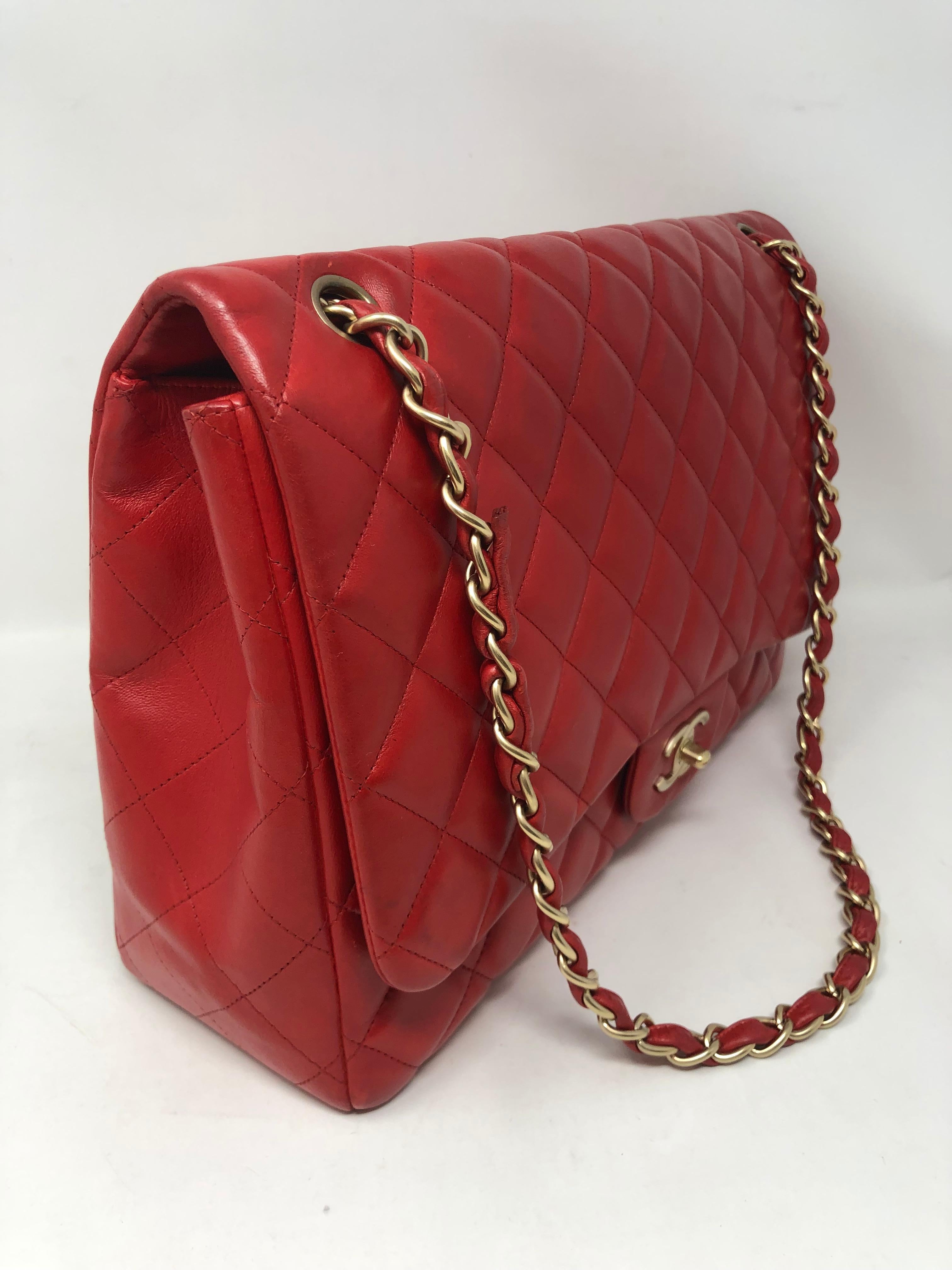 Chanel Red Maxi Bag In Good Condition In Athens, GA