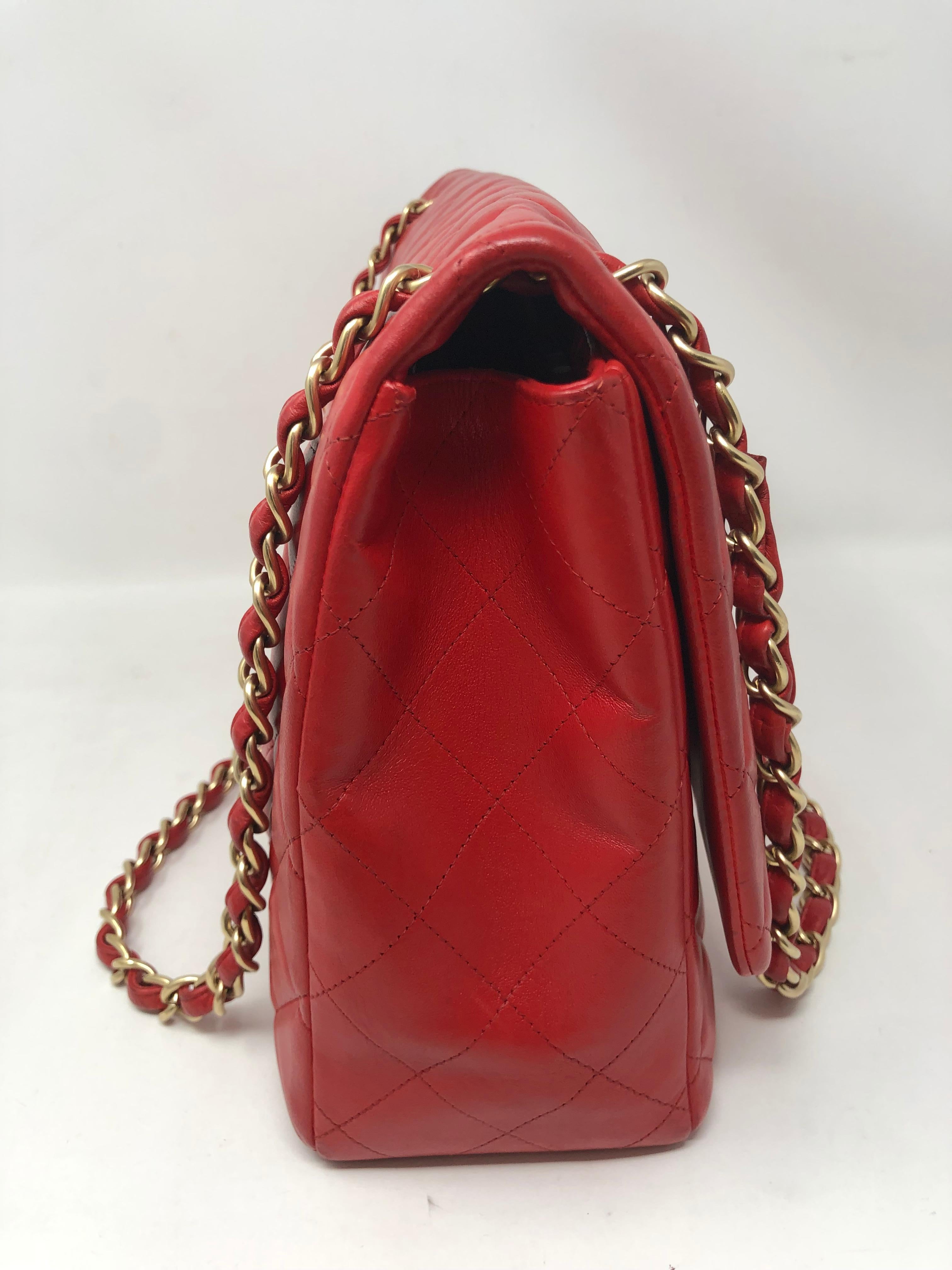 Women's or Men's Chanel Red Maxi Bag
