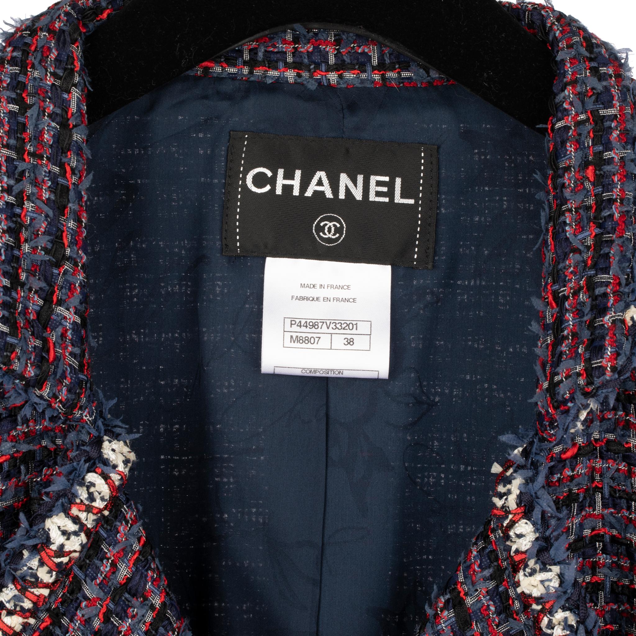 Chanel Red, Navy & Ivory Tweed Jacket 38 FR In Excellent Condition In DOUBLE BAY, NSW