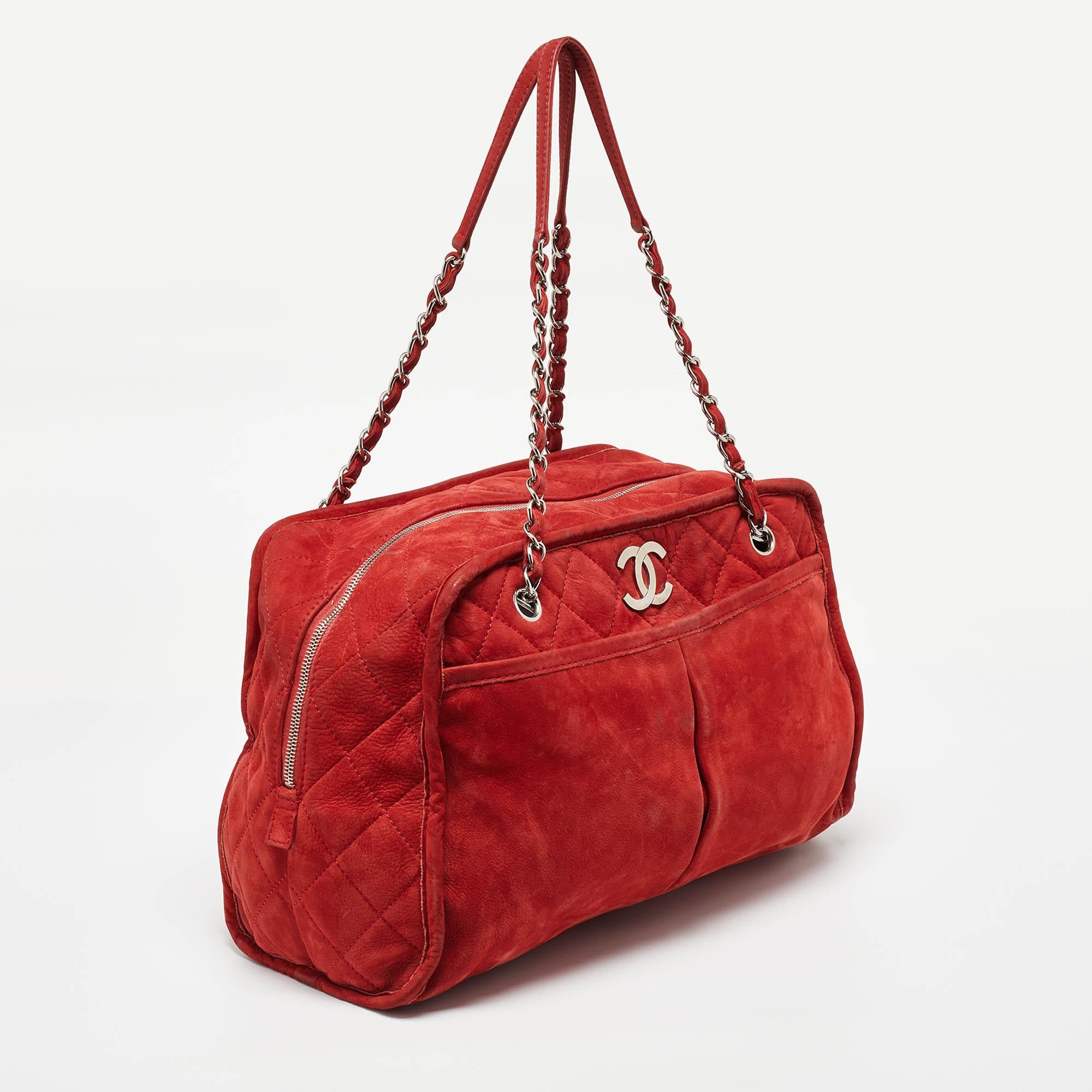 Chanel Red Nubuck Leather Ultra Soft Natural Beauty Bag In Fair Condition In Dubai, Al Qouz 2