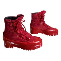 Chanel red nylon and patent leather sportive ankle boots.
