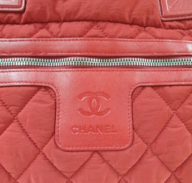 Women's Chanel Red Nylon Coco Cocoon Bag For Sale