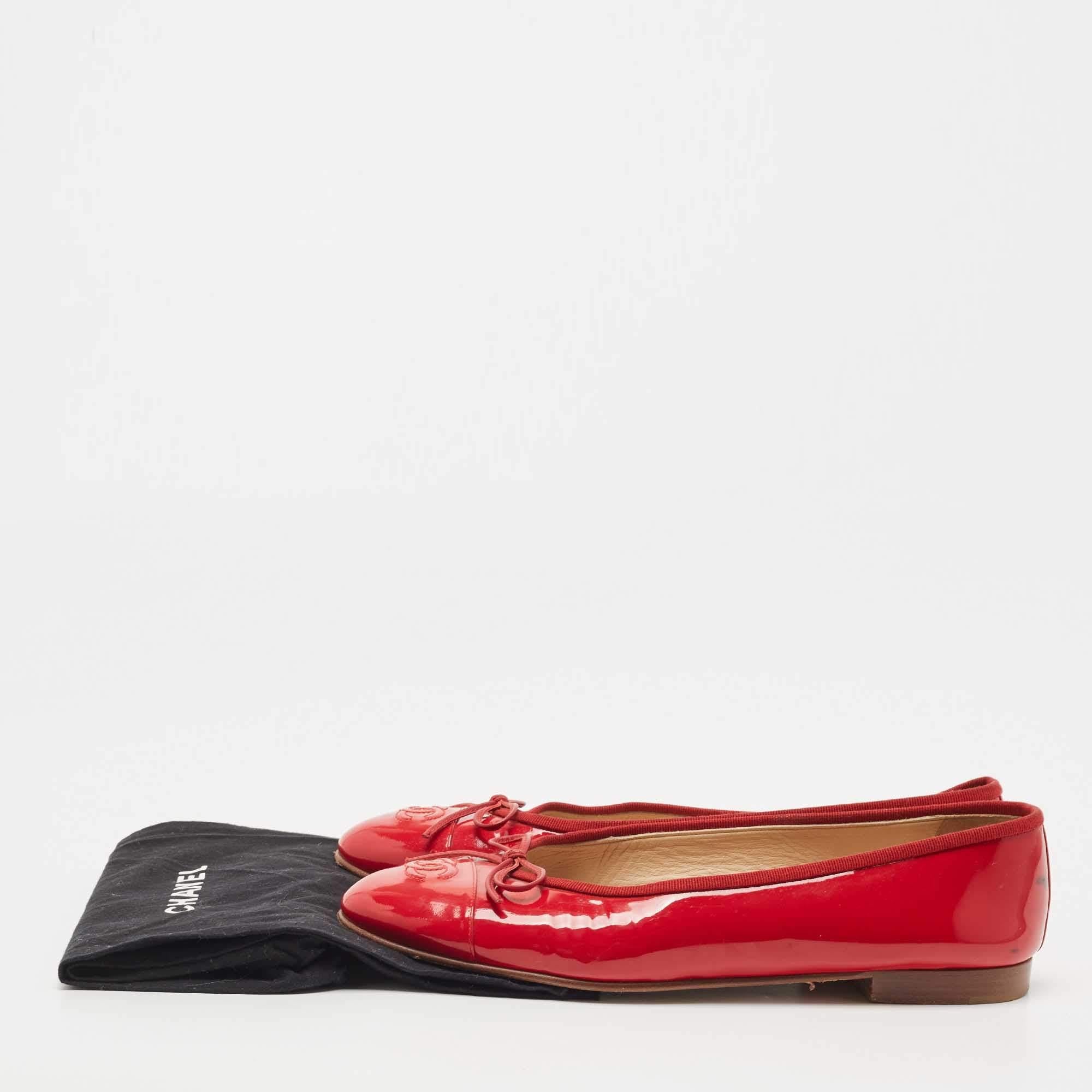 Chanel Red Patent Leather CC Bow Ballet Flats Size 40.5 3