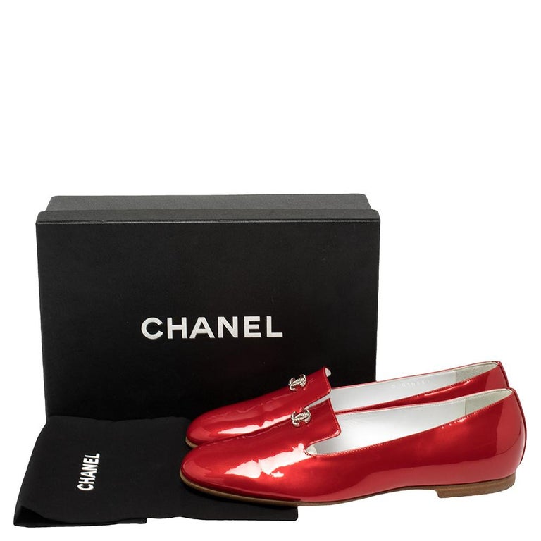 Leather flats Chanel Black size 39.5 EU in Leather - 23728213