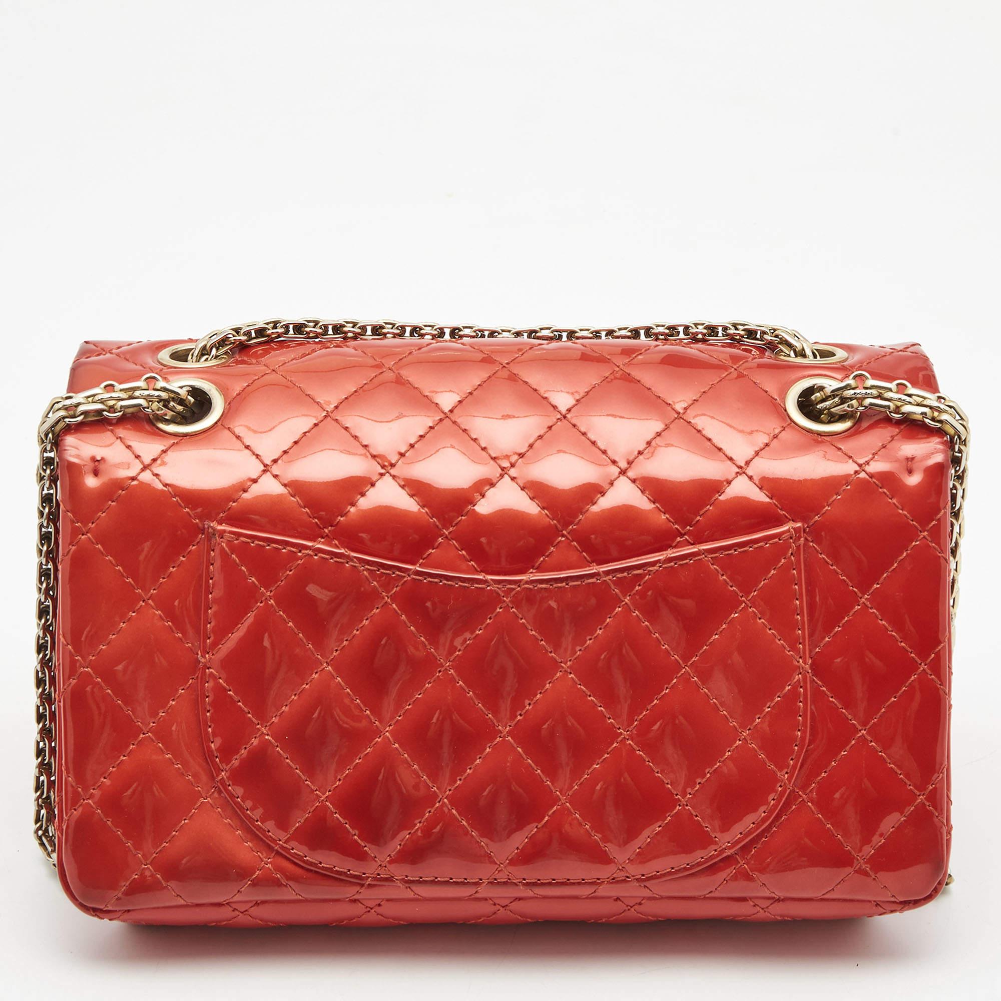 Chanel Red Patent Leather Reissue Double Compartment Flap Bag For Sale 12