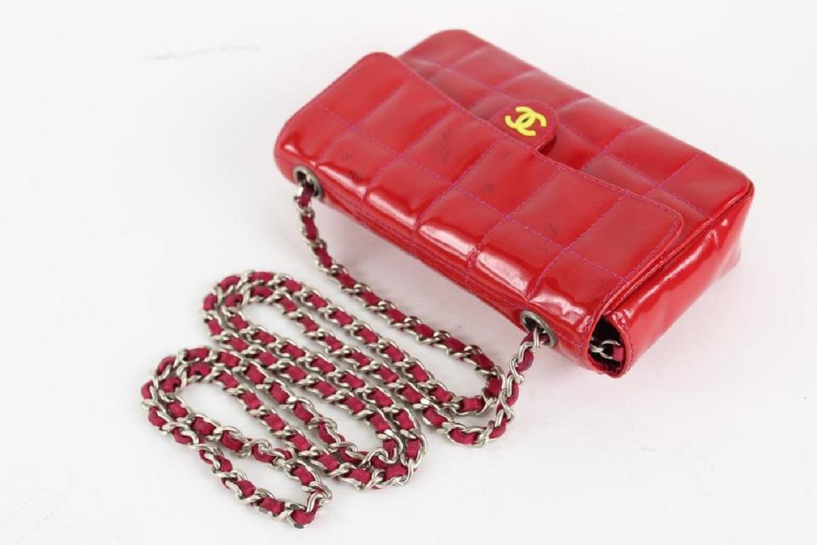 Chanel Red Patent Mini Classic Flap Silver Chain Bag 1ccs1228 In Good Condition In Dix hills, NY